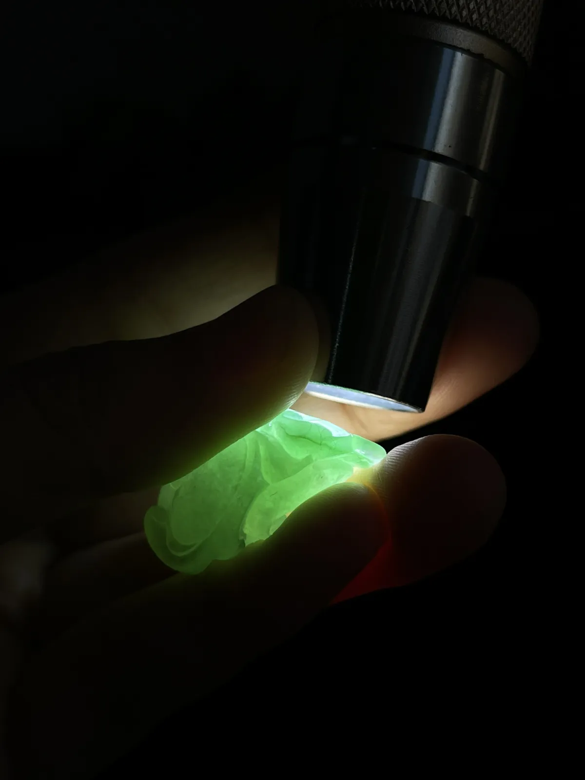 翡翠冰糯种绿色吊坠