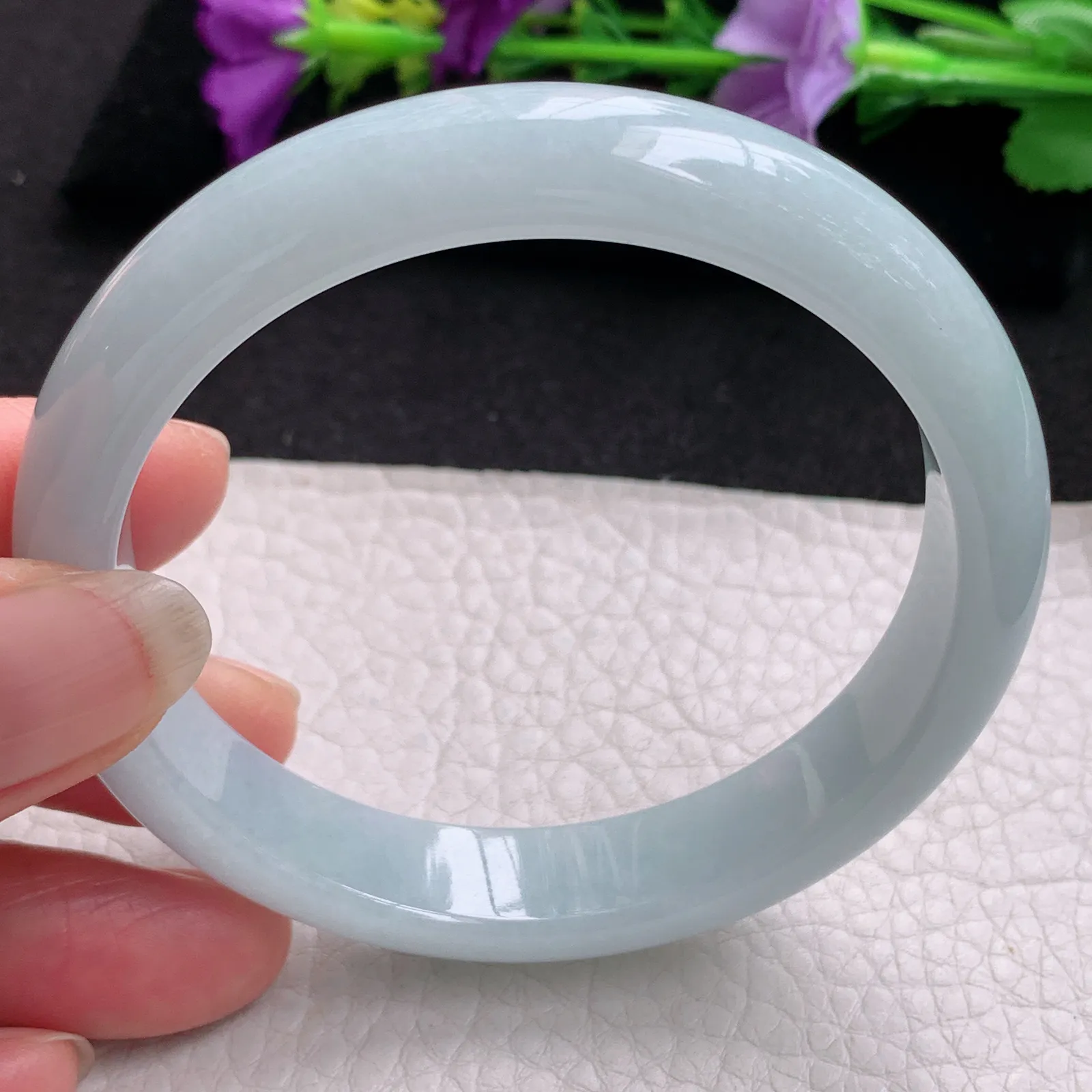 yh实拍58.5*12*7.5平安镯 天然缅甸翡翠浅绿水润宽边玉手镯 玉手环