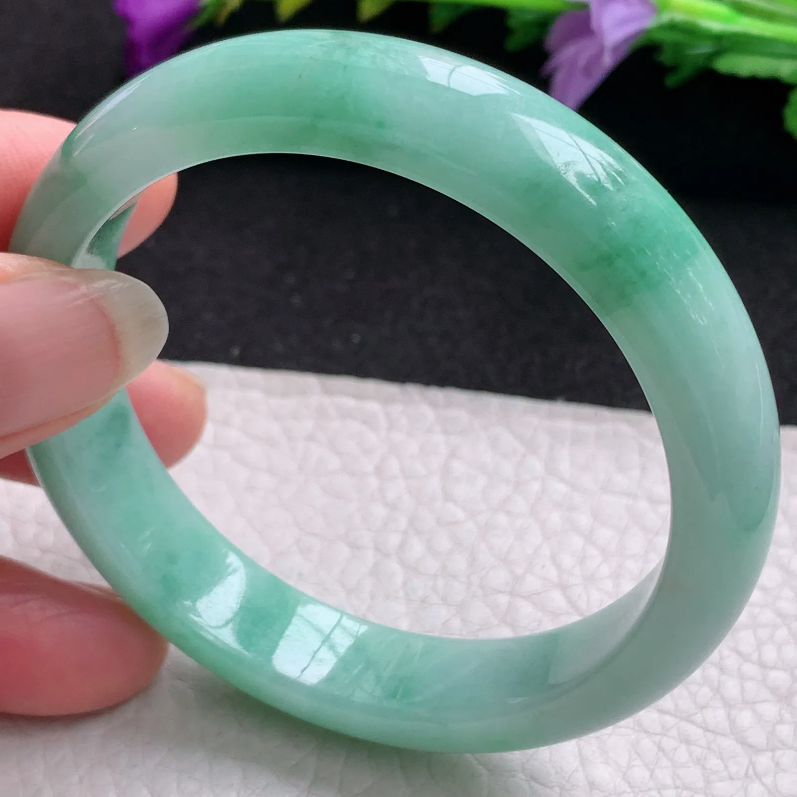 js实拍55.6*12*7.6平安镯 天然缅甸翡翠手镯浅绿玉手镯 玉手环