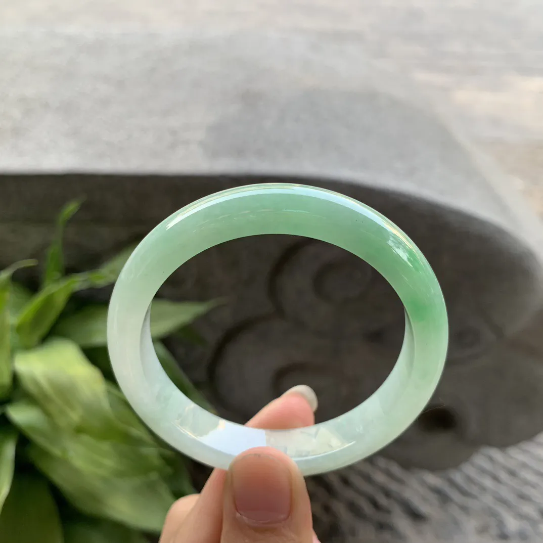 小圈口53.7-11.1-7.5 【飘绿正圈手镯】正圈53 54可戴