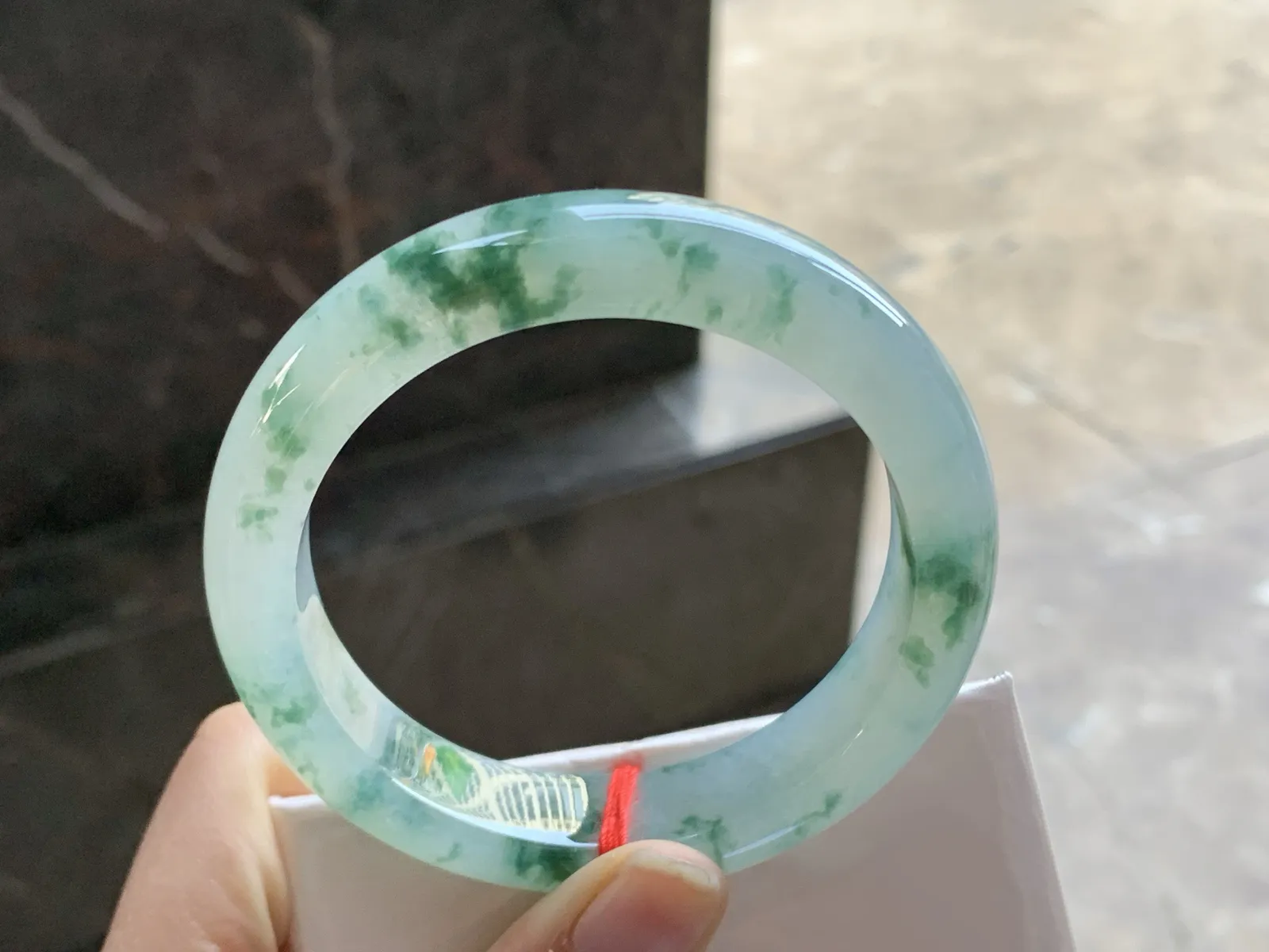 55-13.3-8.8

绿花手镯^_^清新