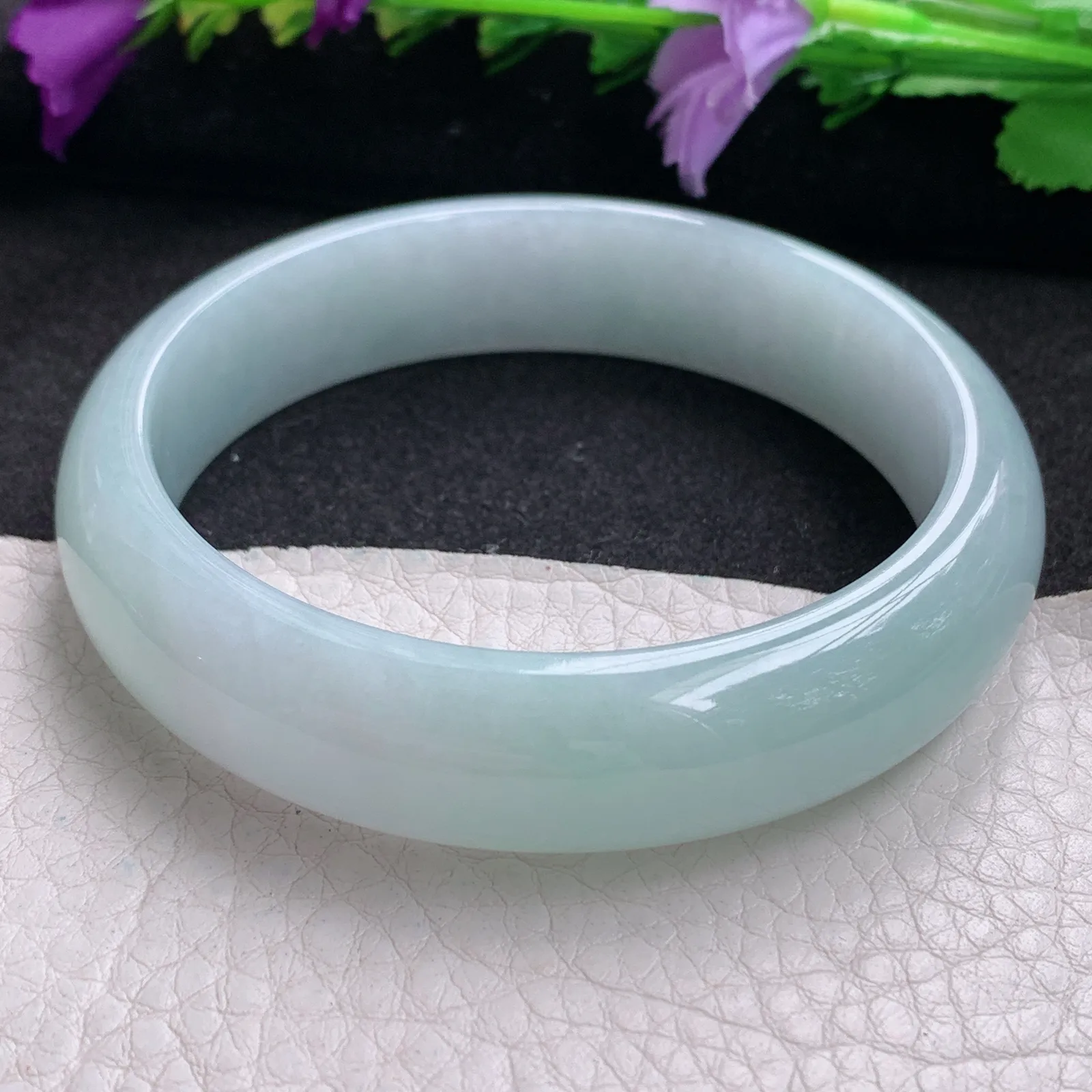 nr实拍57.5*14*7.2平安镯 天然缅甸翡翠浅绿水润宽边玉手镯 玉手环