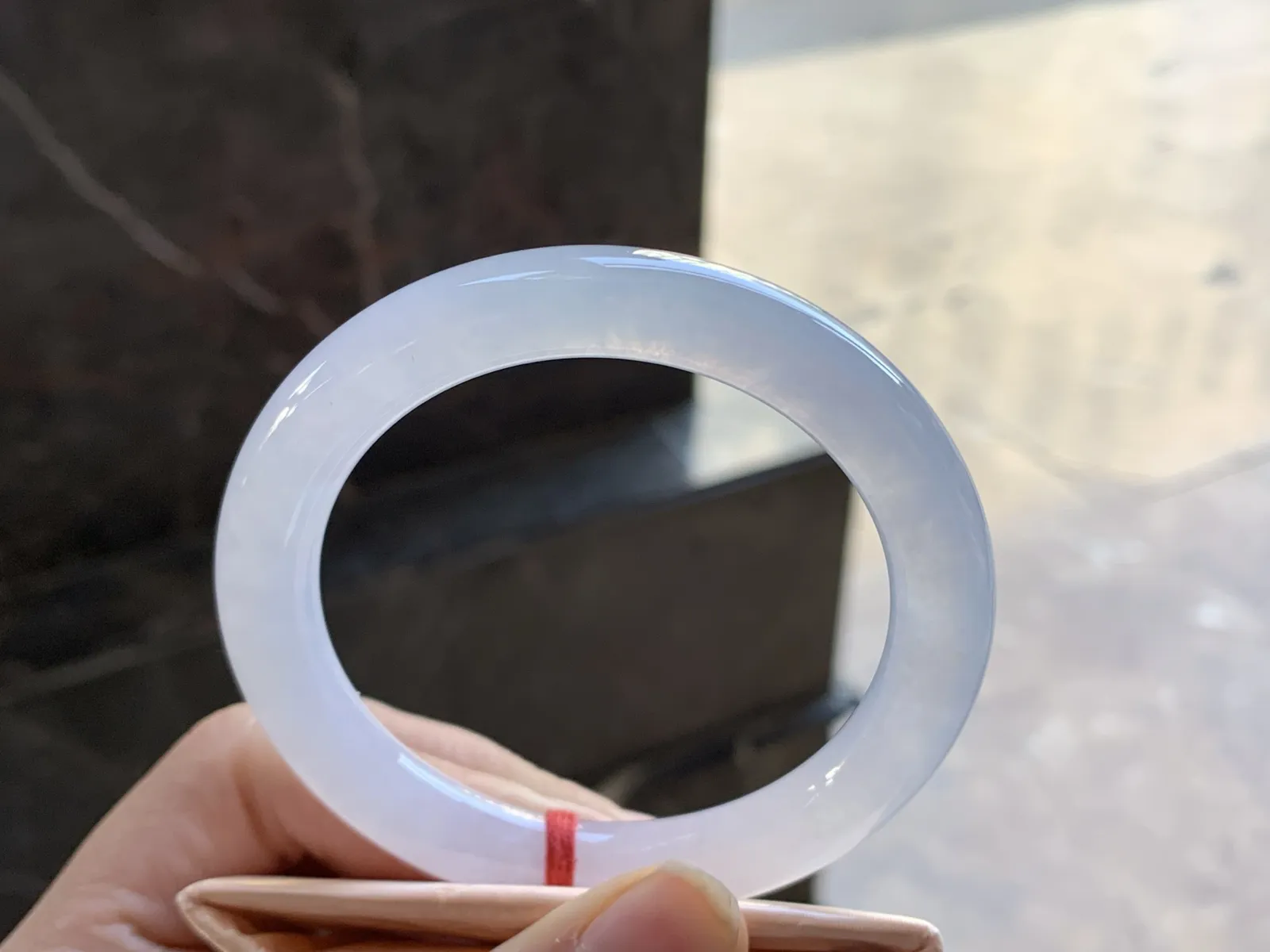 54.5-9.3

冰圆条手镯^_^冰透清新 水润