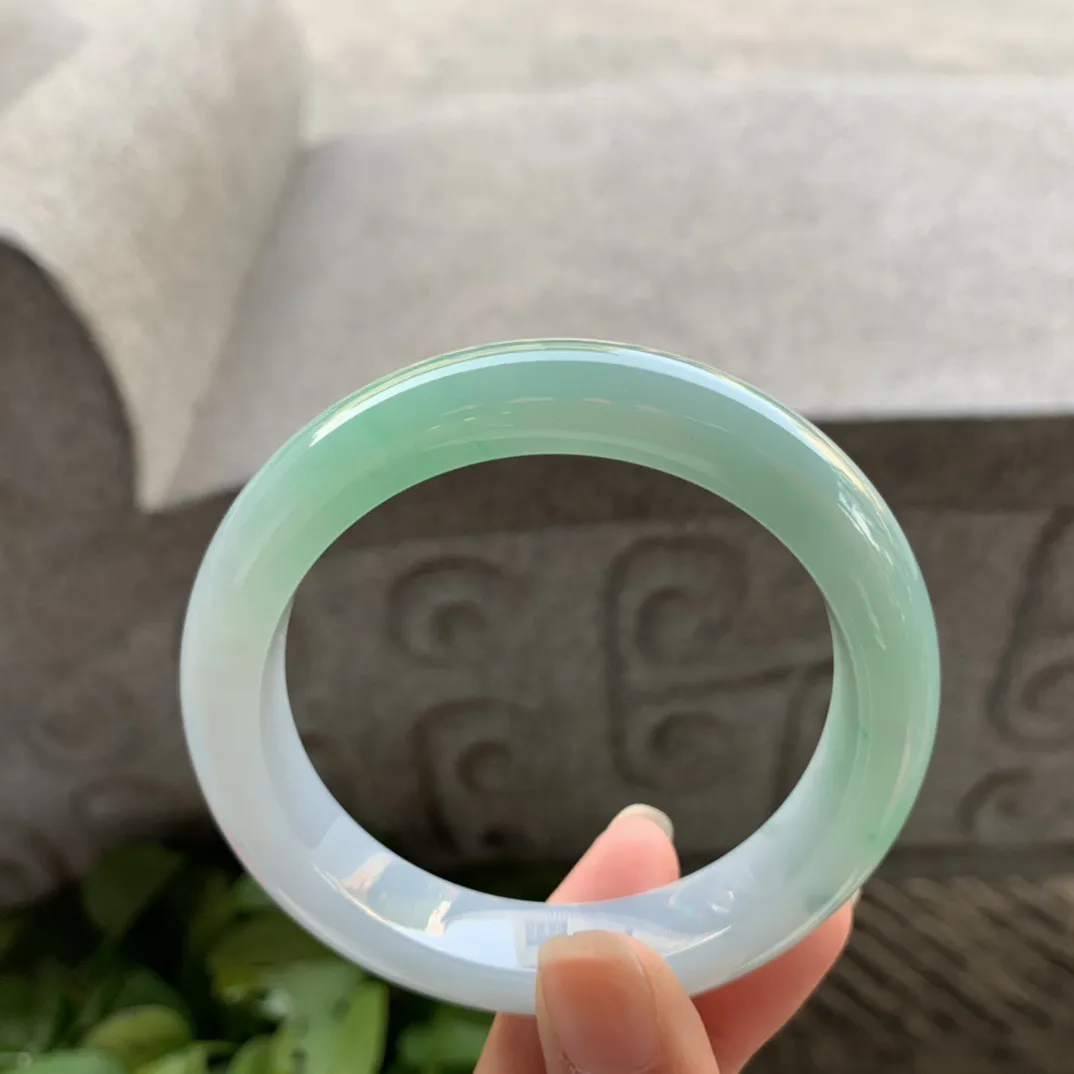 圈口57-12.3-9.2 【果绿正圈手镯】正圈57 58可戴