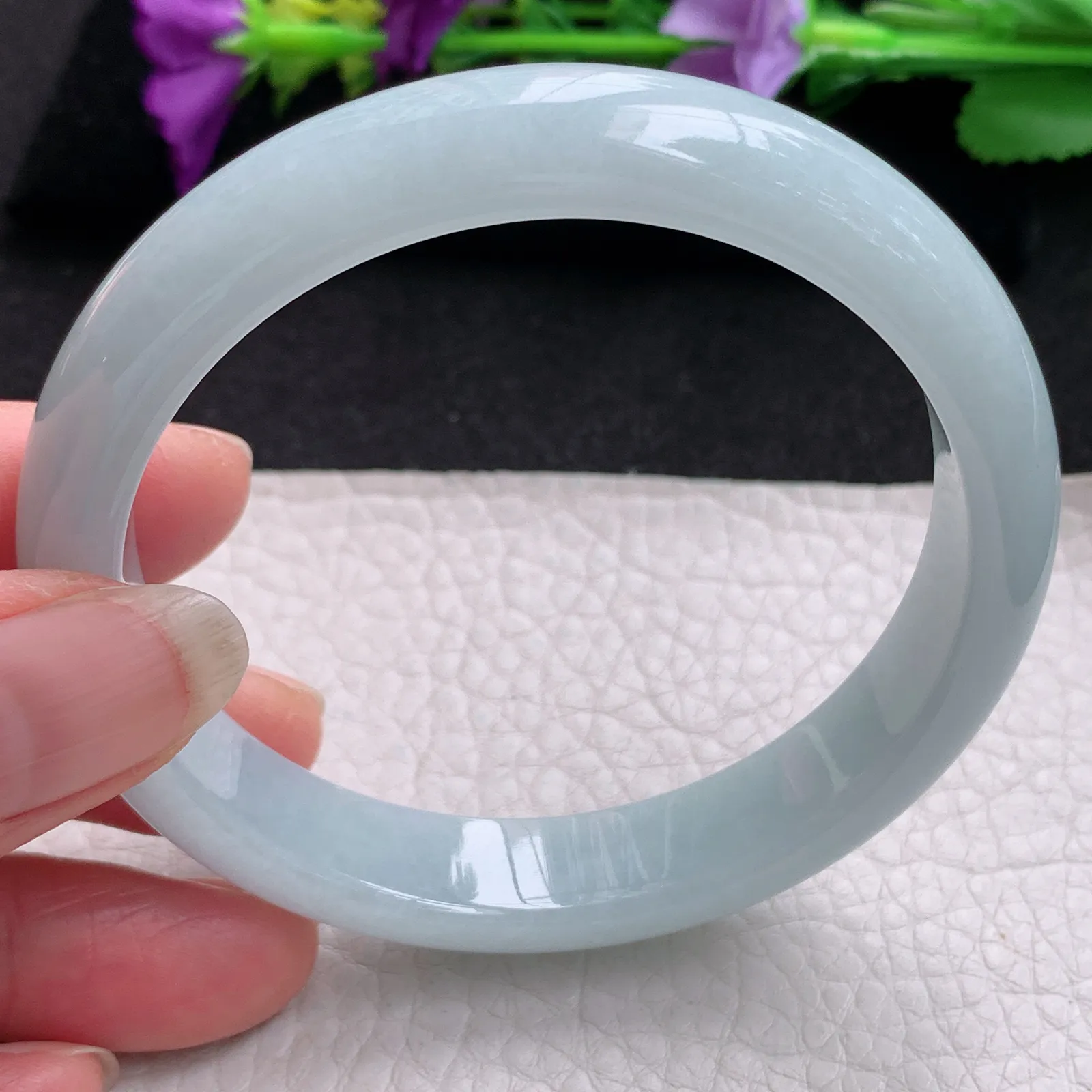 yh实拍58.5*12*7.5平安镯 天然缅甸翡翠浅绿水润宽边玉手镯 玉手环