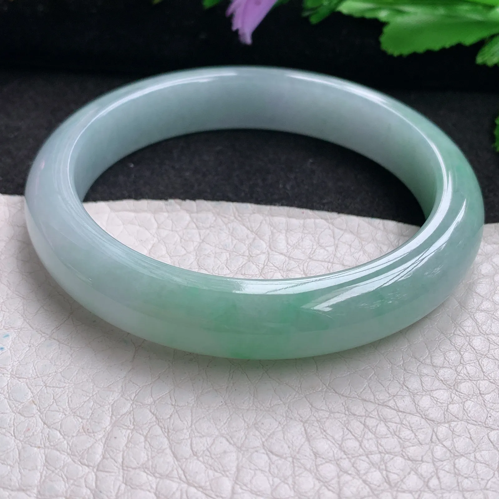 n实拍57*11.5*8.2平安镯 天然缅甸翡翠半山水宽边玉手镯 玉手环