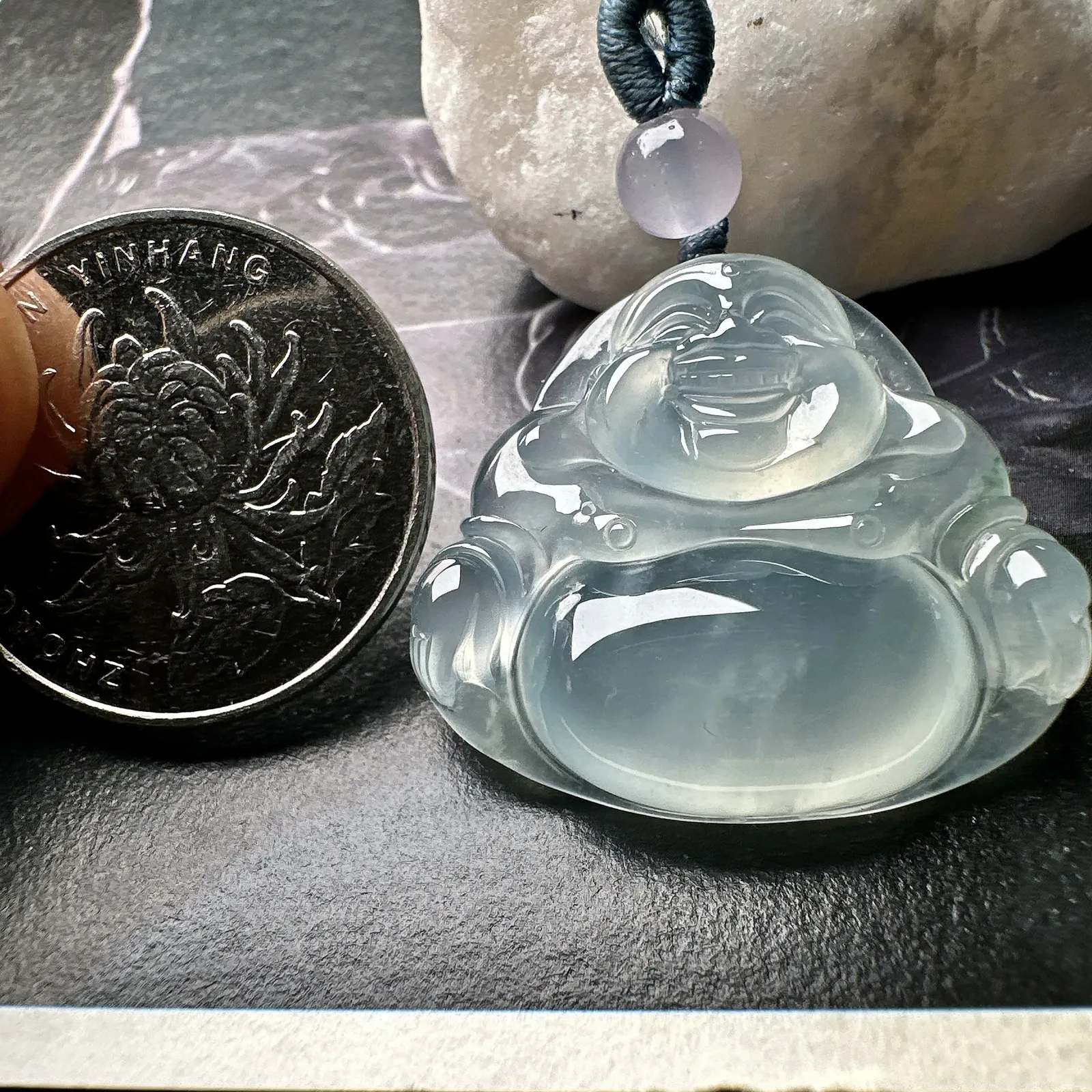 【冰种佛公吊坠】种水上乘，晶莹剔透，纯净通透，莹光感很强