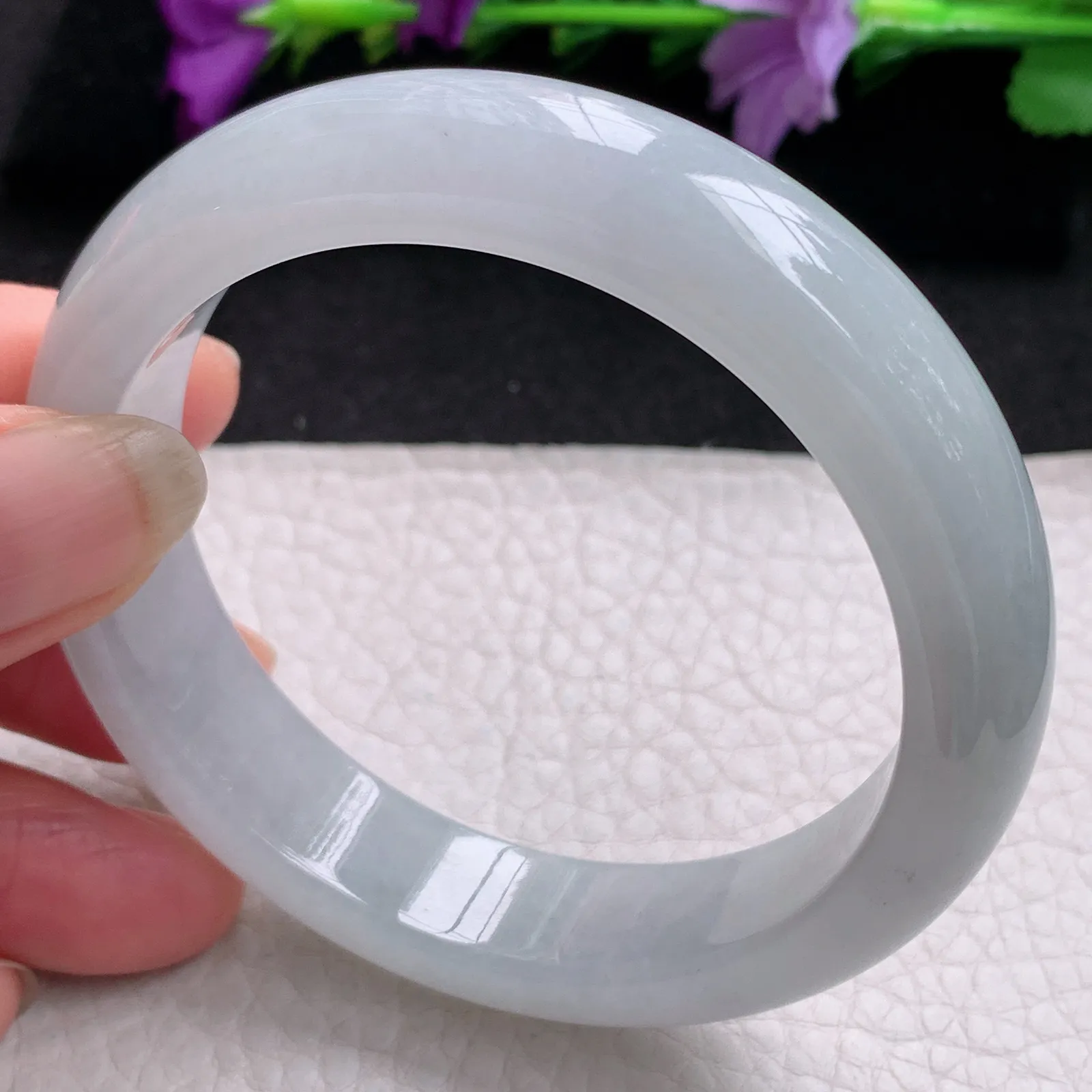 hy实拍57*13.6*8.5平安镯 天然缅甸翡翠冰纯白月光宽边玉手镯 玉手环