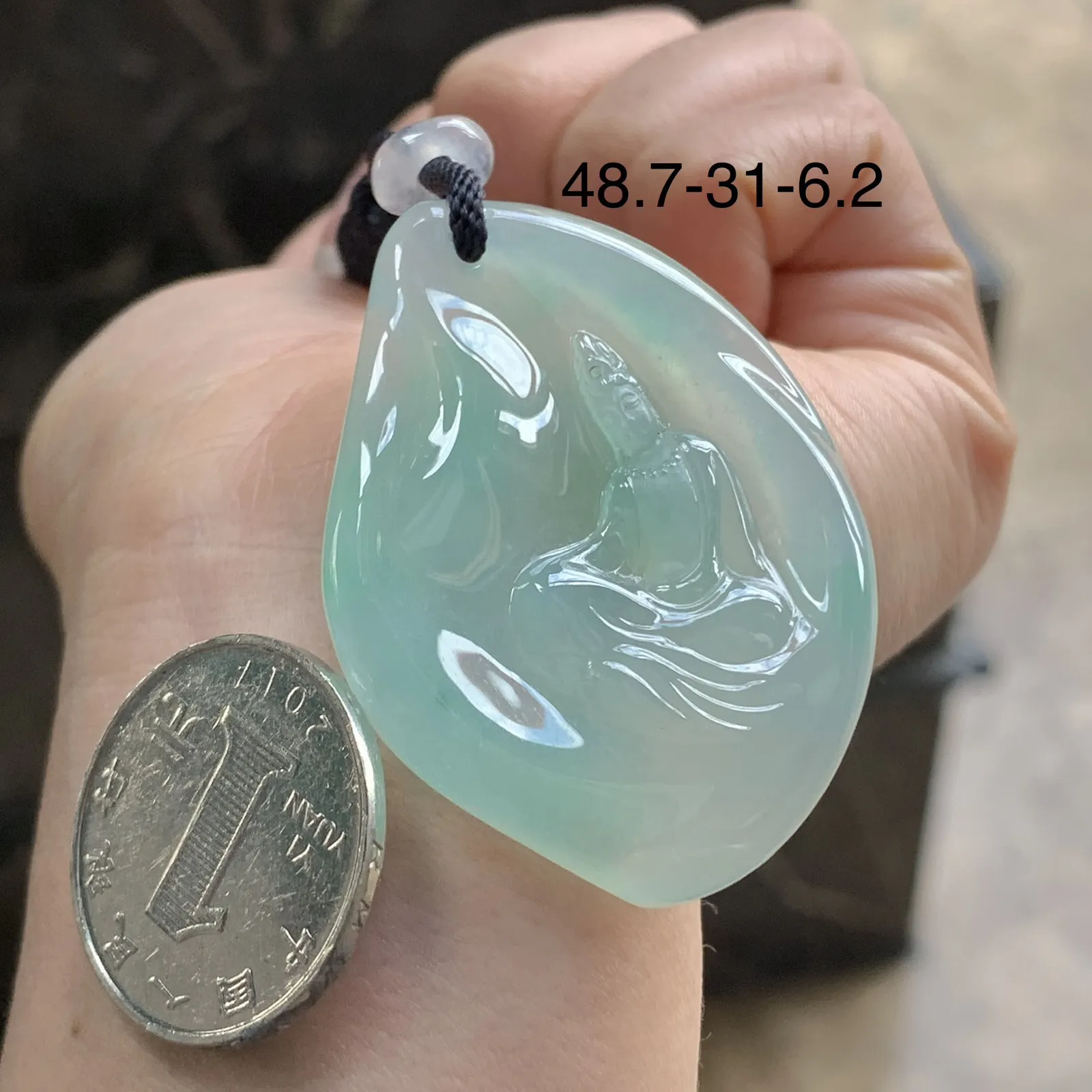 冰晴绿自在观音^_^玉质温润 细腻 鲜艳 尺寸48.7