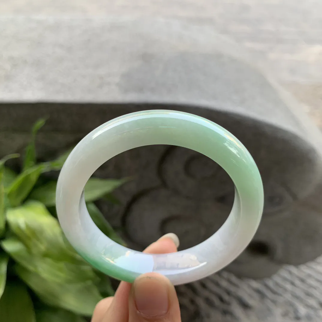 小圈口 53-12.3-8.8【飘阳绿正圈手镯】正圈53 54可戴