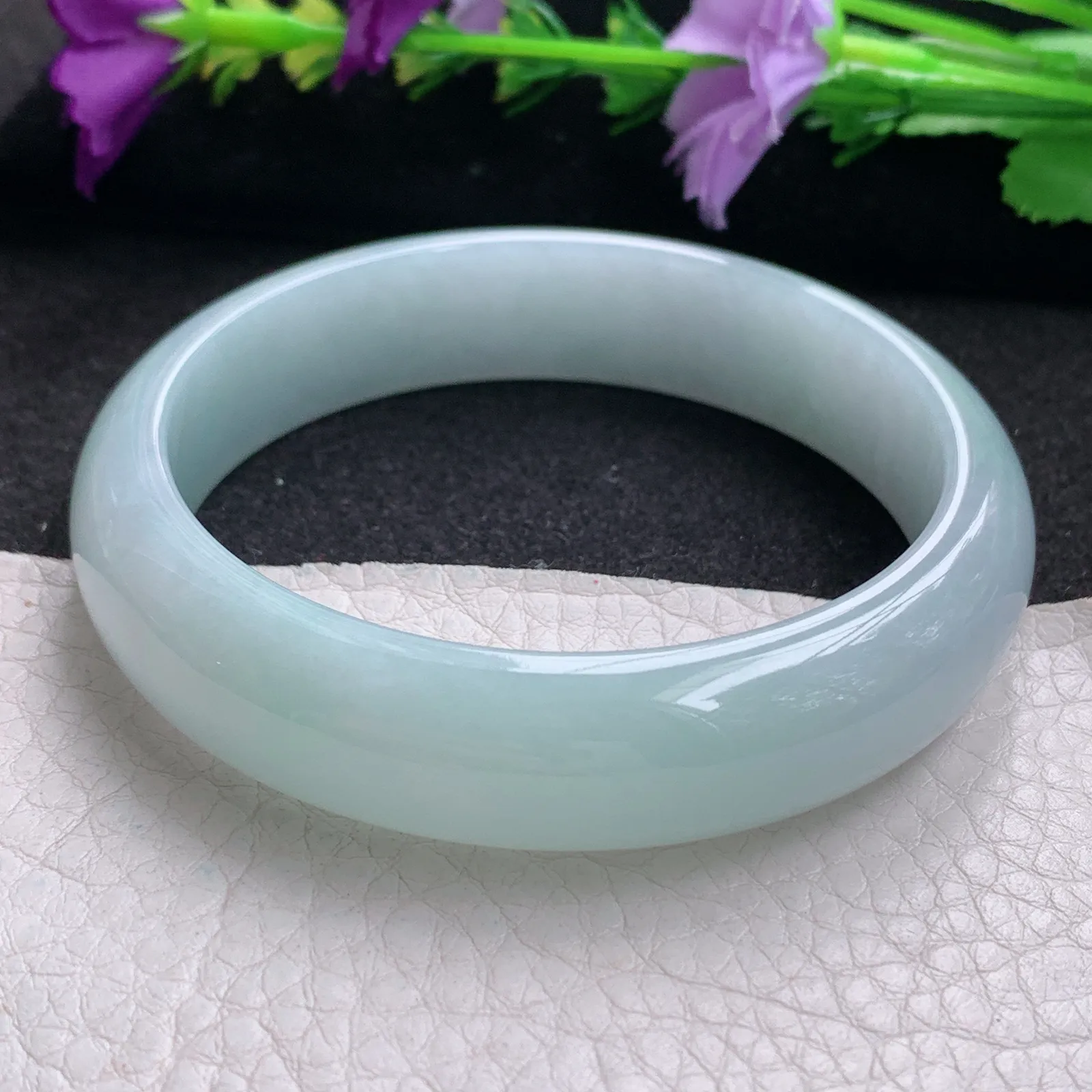 nr实拍57.5*14*7.2平安镯 天然缅甸翡翠浅绿水润宽边玉手镯 玉手环