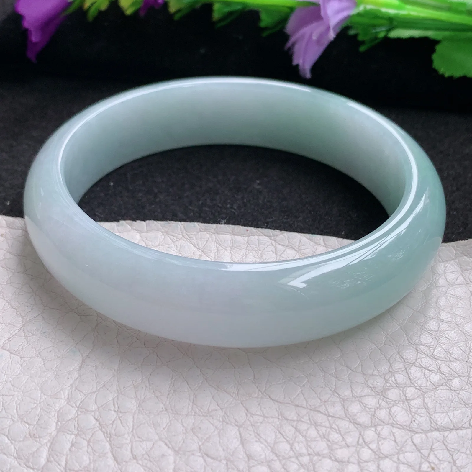 nr实拍57.5*14*7.2平安镯 天然缅甸翡翠浅绿水润宽边玉手镯 玉手环