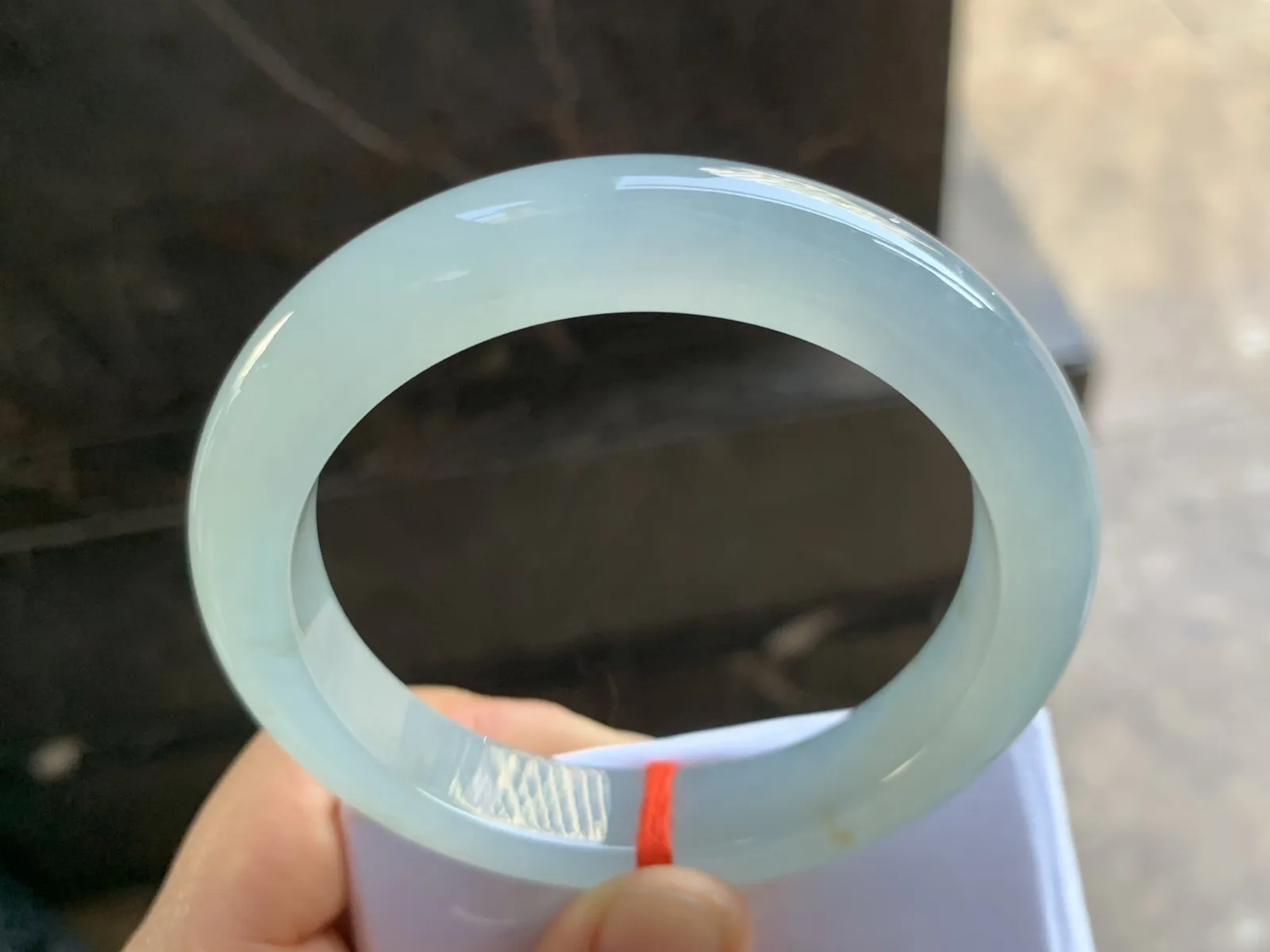 60.5-12-9.5mm
冰种晴底大圈口手镯 水润光泽 大圈口