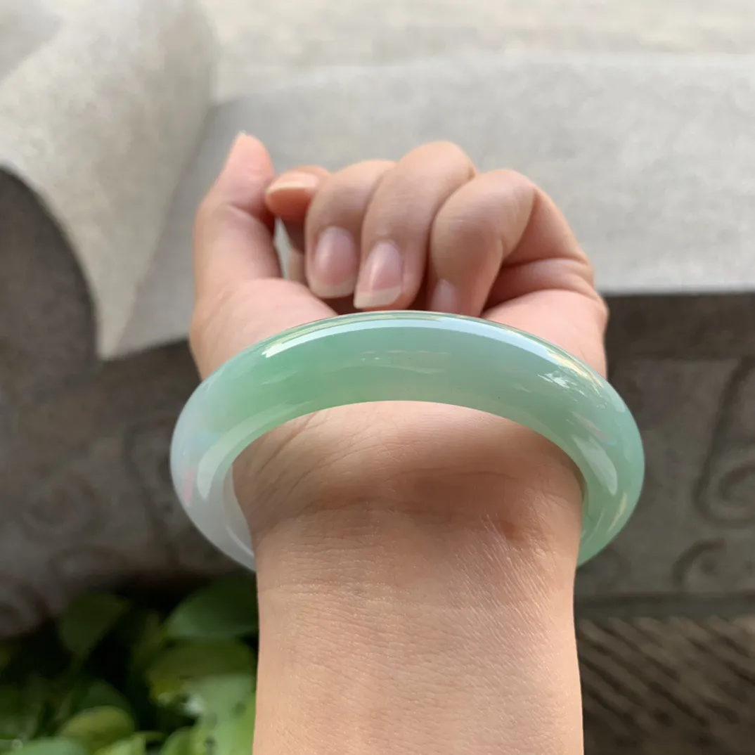 圈口57-12.3-9.2 【果绿正圈手镯】正圈57 58可戴