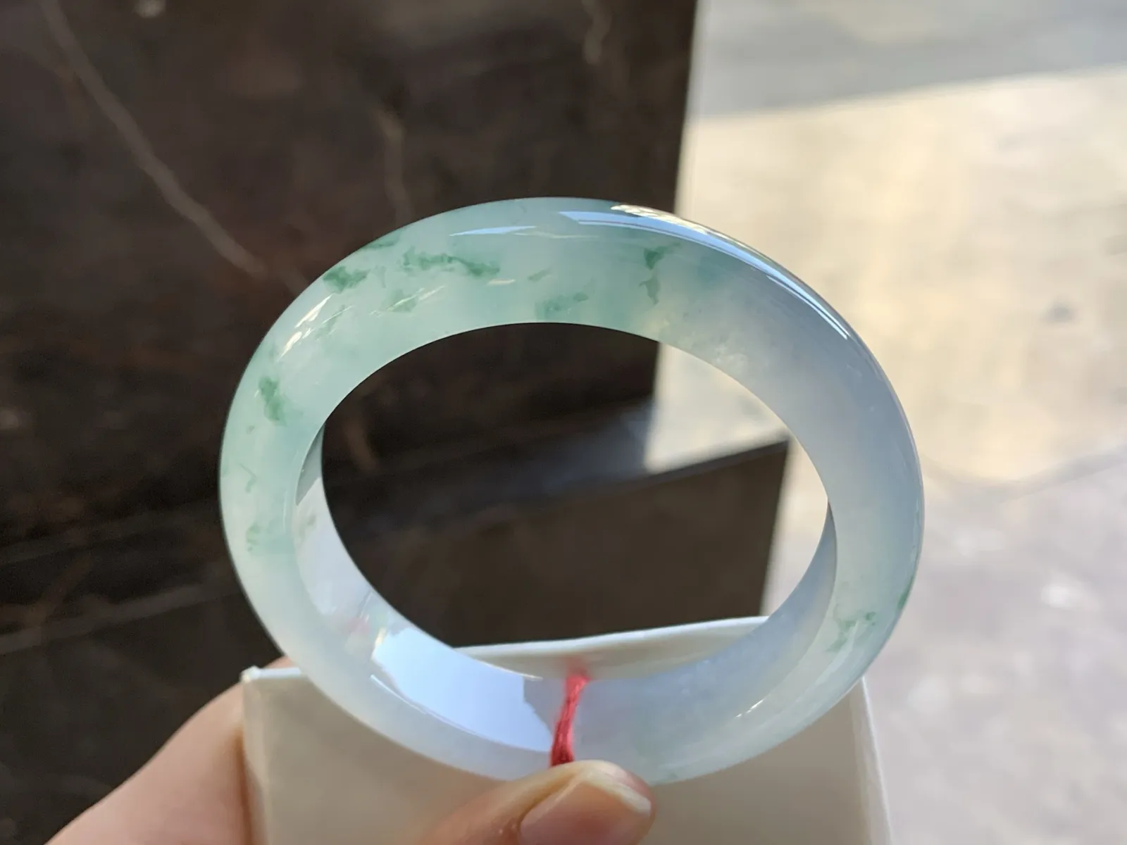 56.5-13.3-9

飘花手镯^_^水润冰透 清新