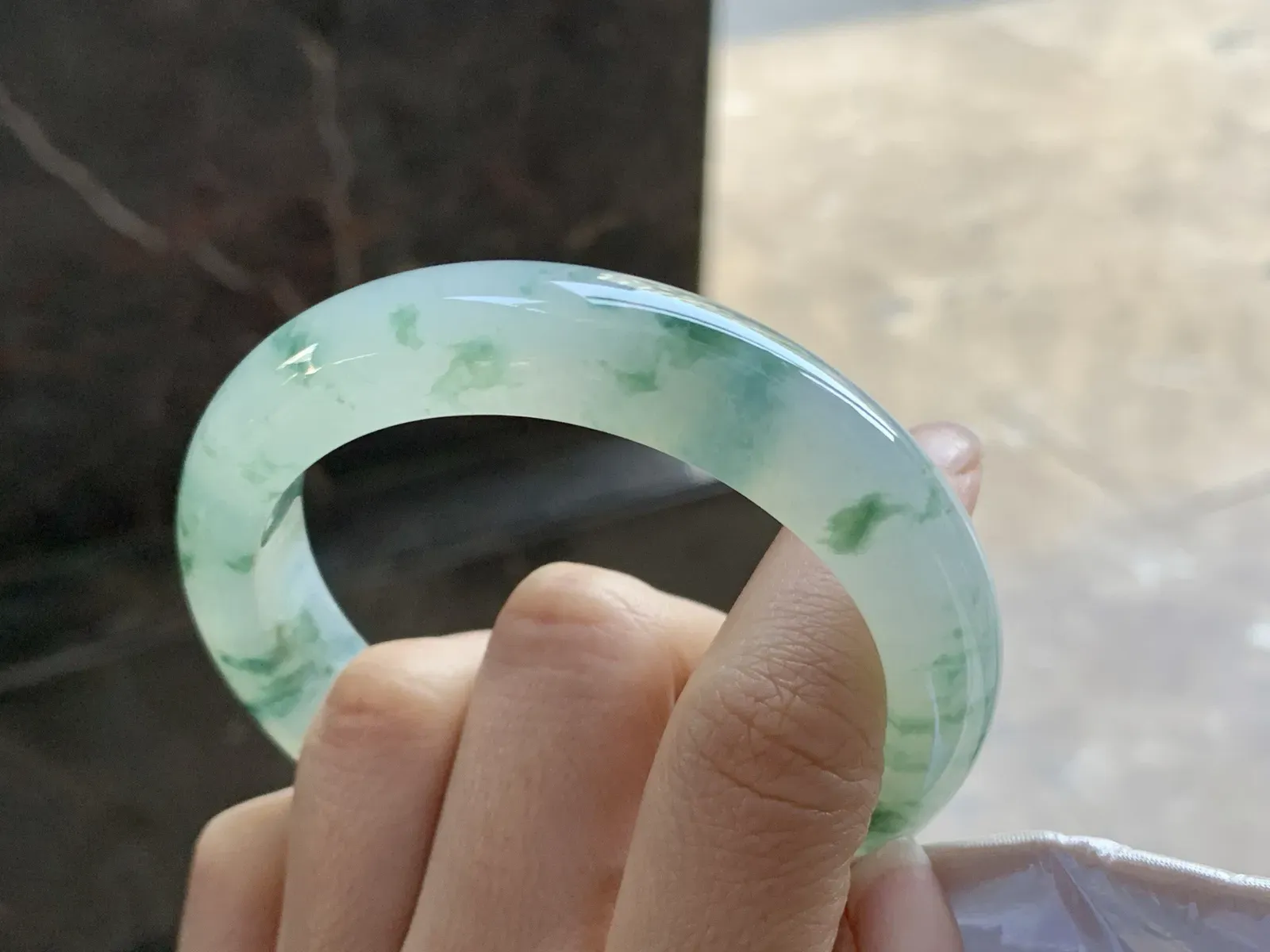 55-13.3-8.8

绿花手镯^_^清新