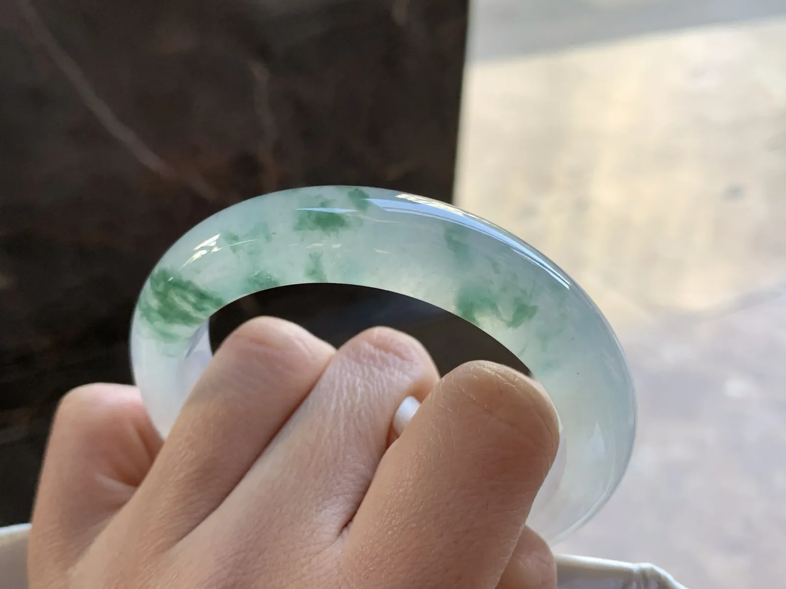 56.5-13.3-9

飘花手镯^_^水润冰透 清新