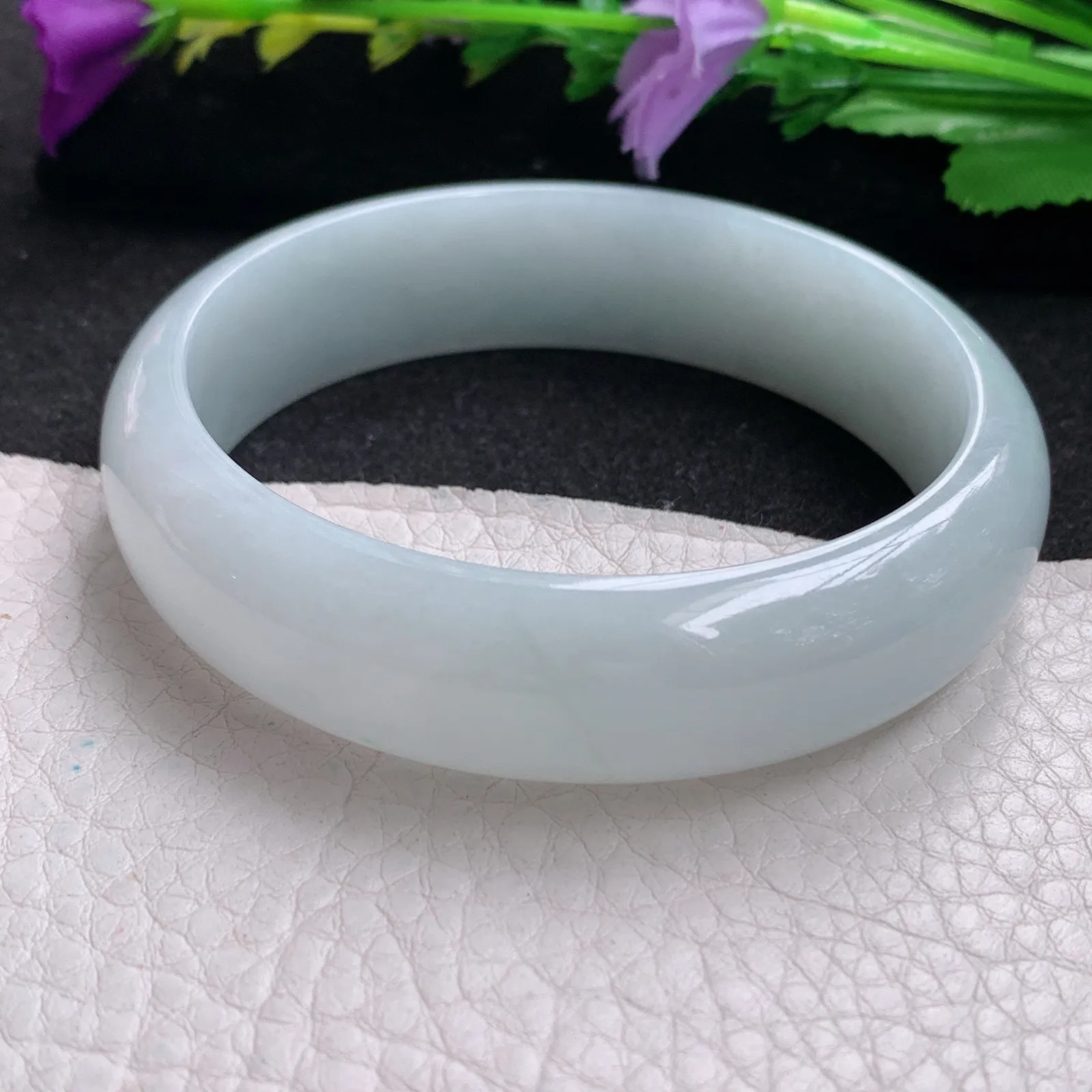 js实拍58*15.5*7轮胎镯 天然缅甸翡翠手镯白净玉手镯 宽版玉手环