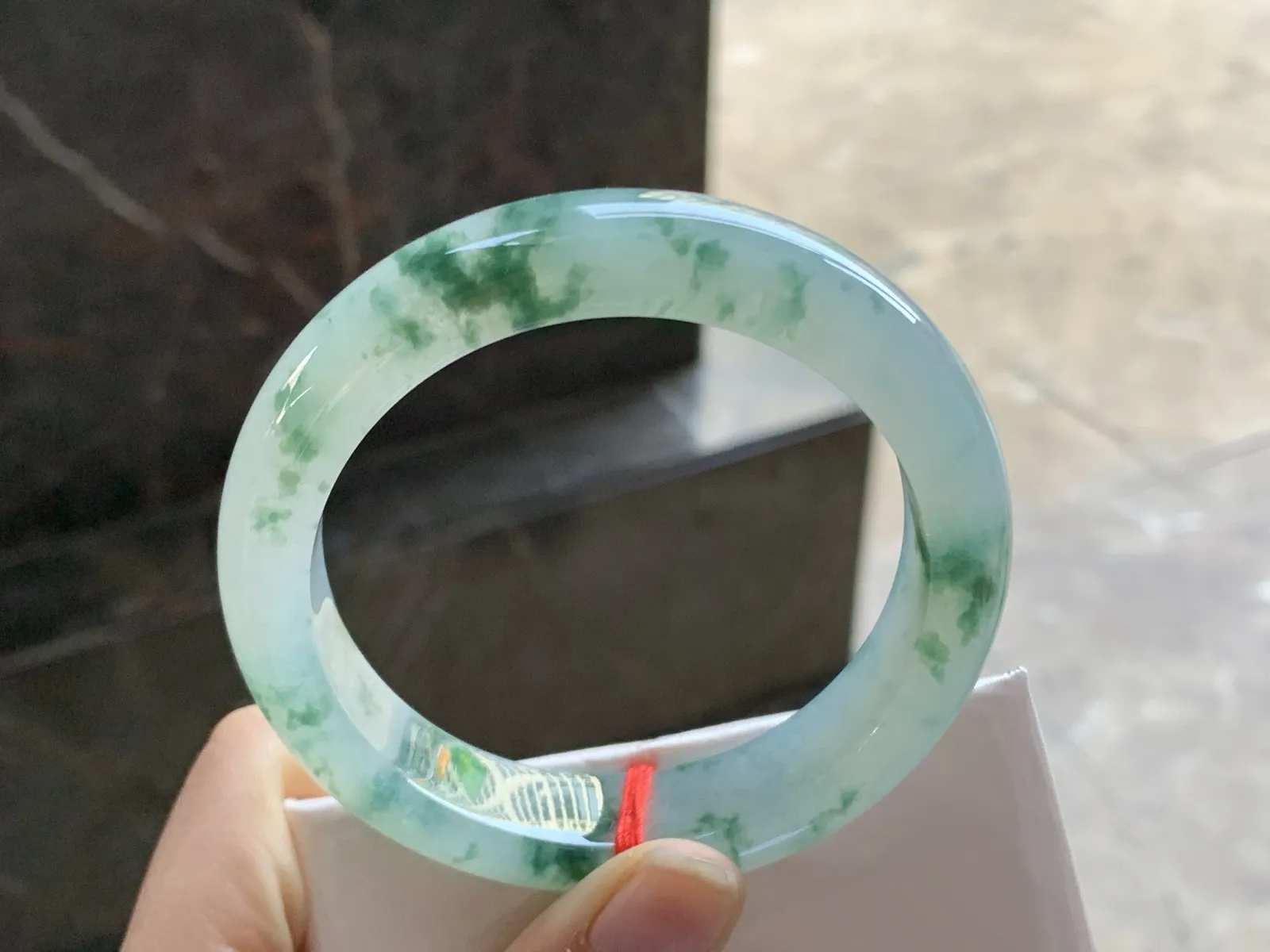 55-13.3-8.8

绿花手镯^_^清新