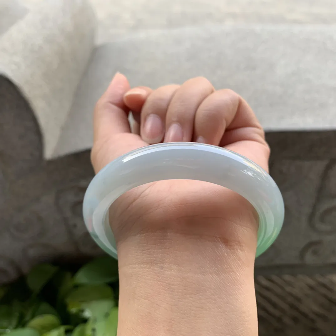 圈口57-12.3-9.2 【果绿正圈手镯】正圈57 58可戴