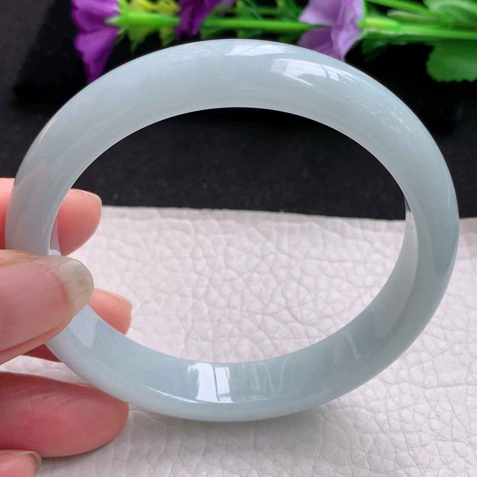 yh实拍58.5*12*7.5平安镯 天然缅甸翡翠浅绿水润宽边玉手镯 玉手环