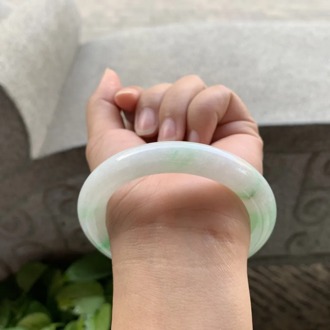 小圈口 53.4-10【飘阳绿圆条手镯】圆条53 54可戴
