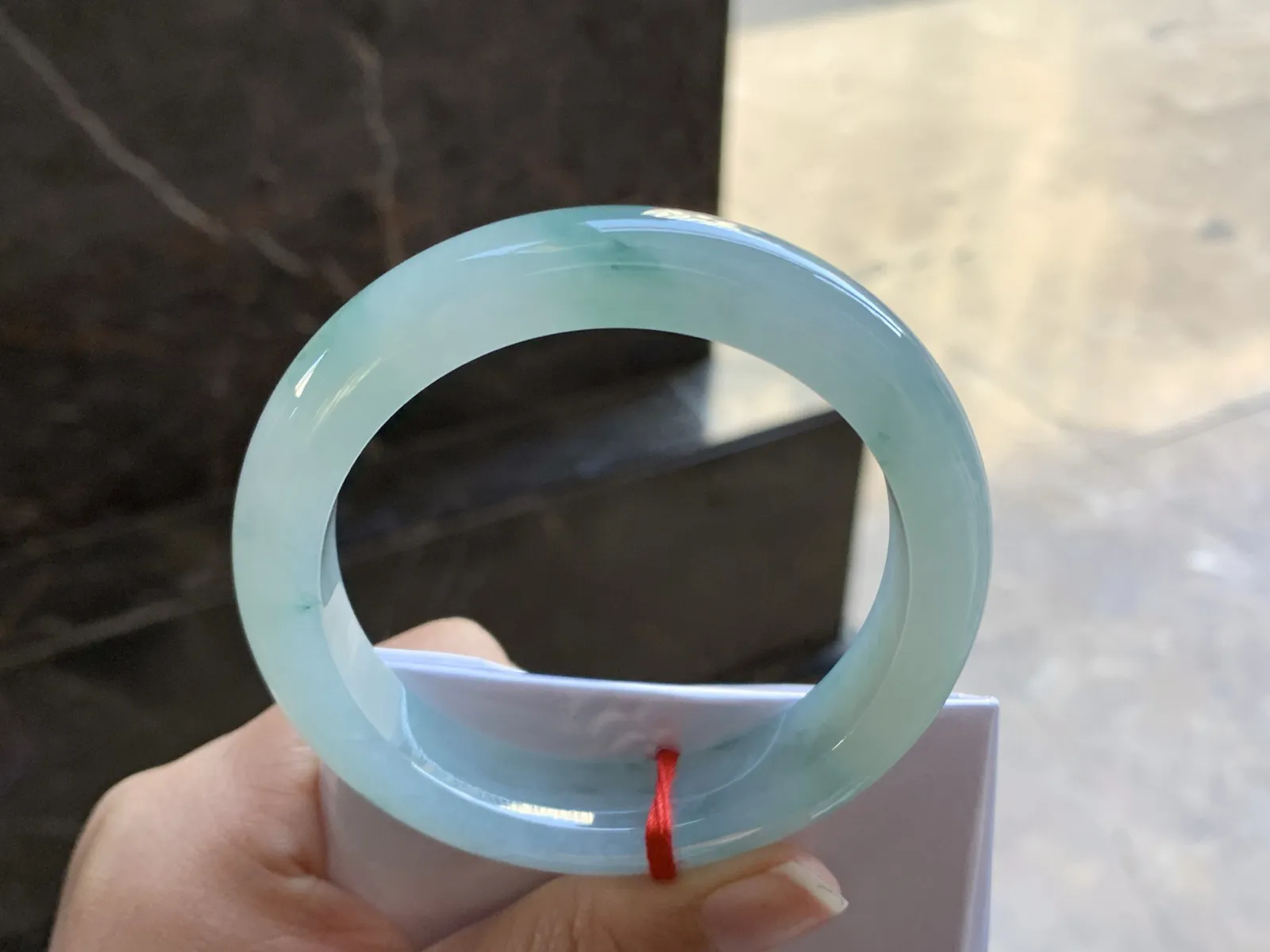 56.5-12.4-9.1

蓝花手镯^_^飘花灵韵