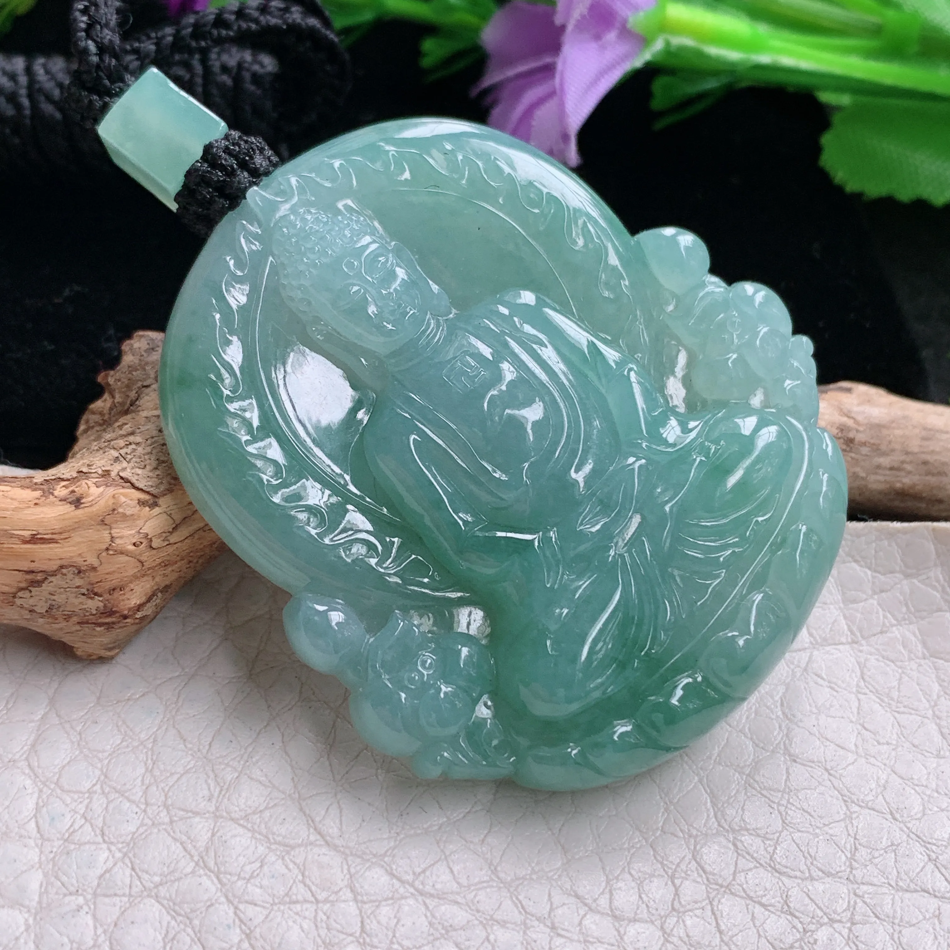 csy实拍48.3*42.6*8.2缅甸翡翠冰透大日如来吊坠 生肖守护神如来佛祖