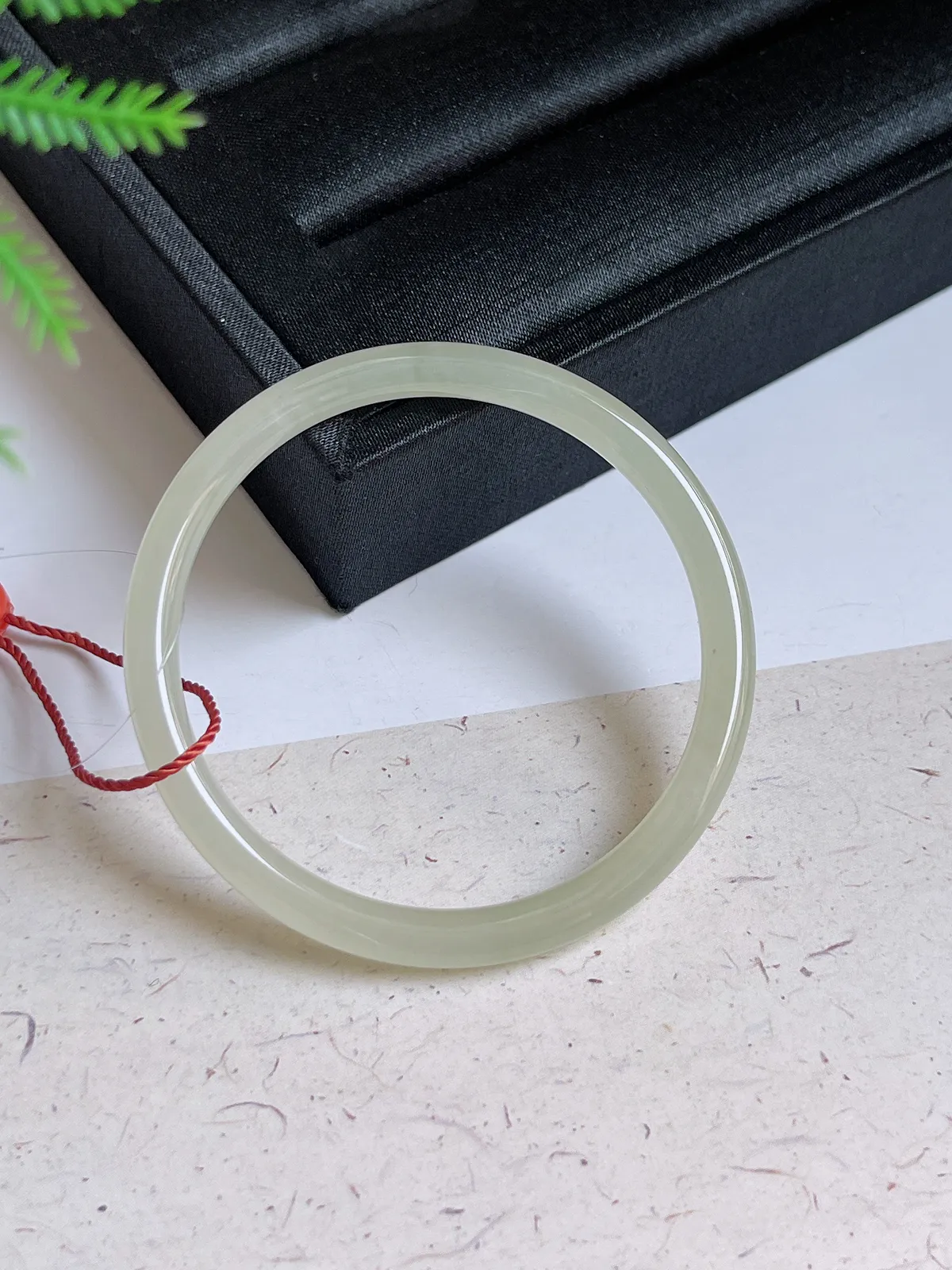 和田玉茶晴美人镯