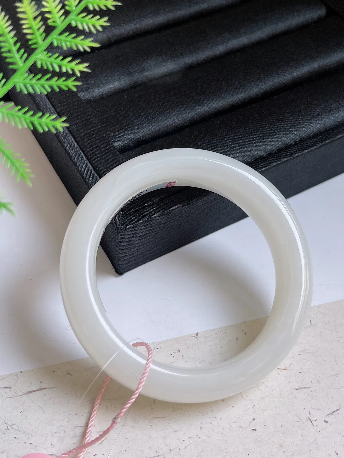 和田玉珍品白玉手镯