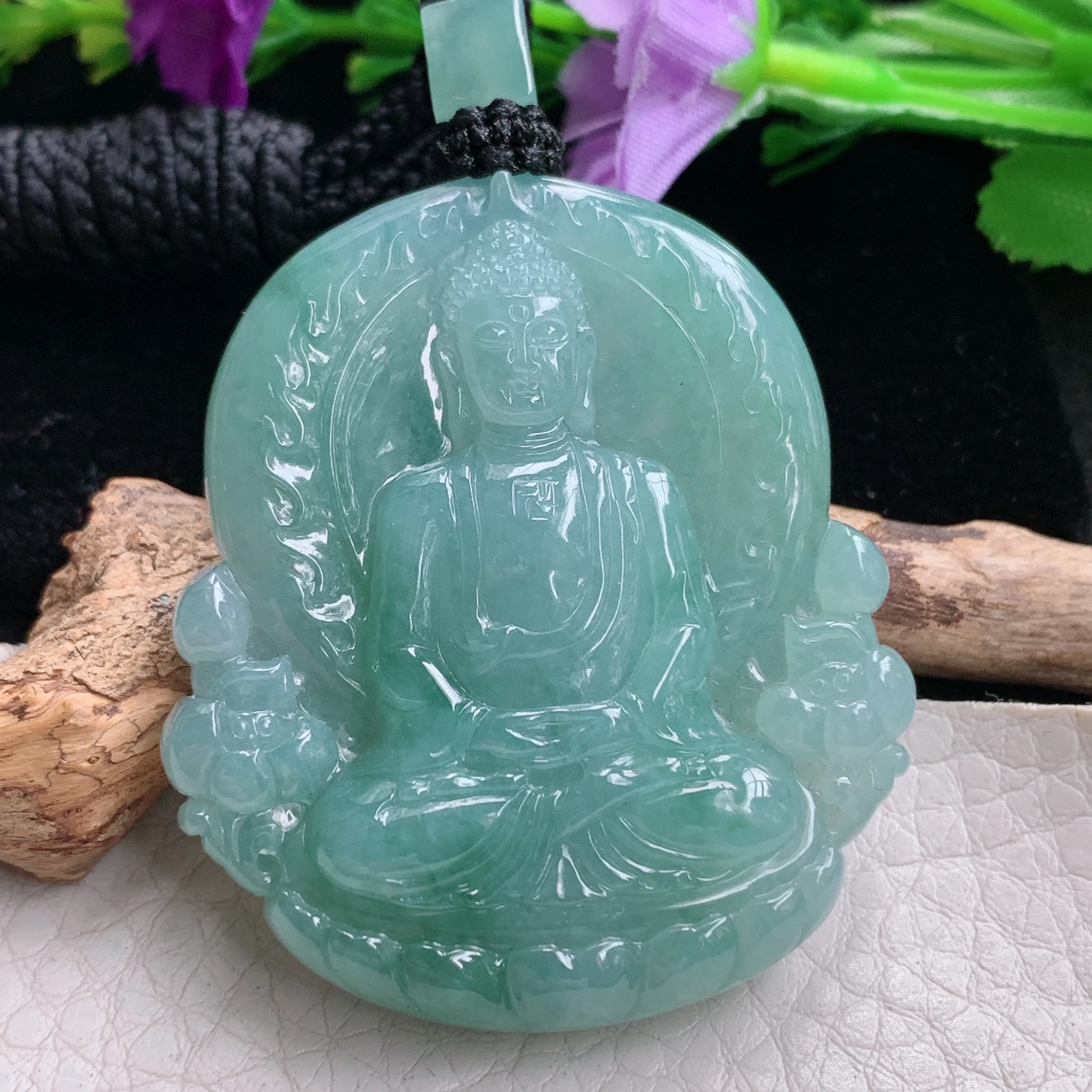 csy实拍48.3*42.6*8.2缅甸翡翠冰透大日如来吊坠 生肖守护神如来佛祖