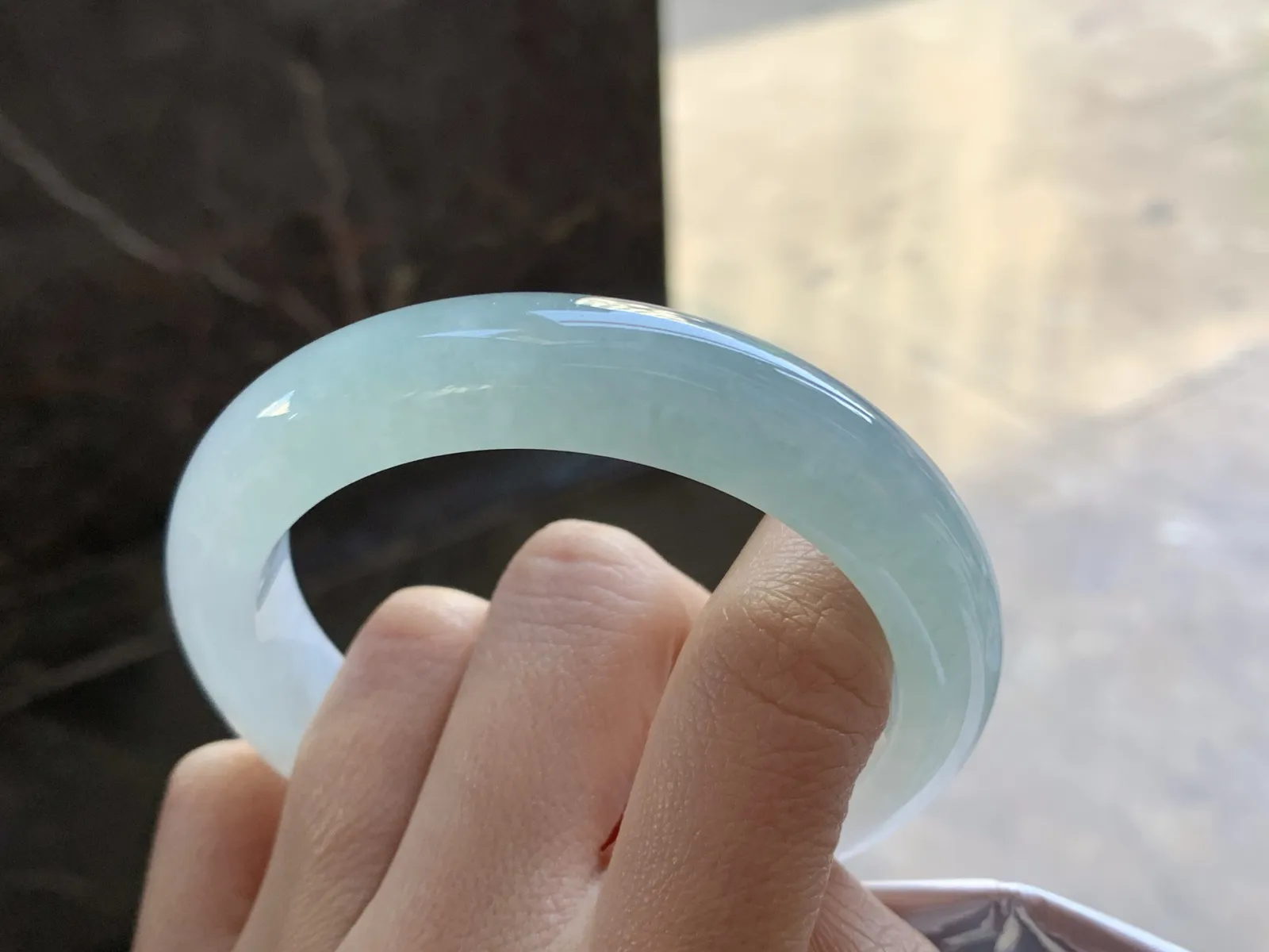 57.5-12.7-9.2

淡蓝手镯^_^水润冰透