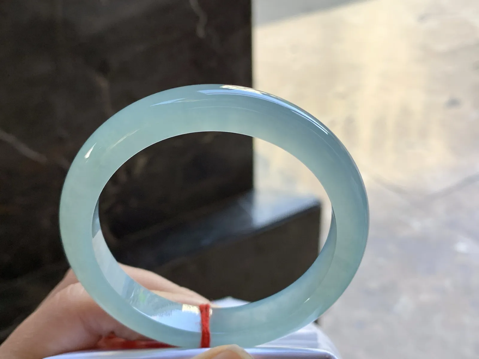 57.5-11.7-8.5

冰蓝手镯^_^冰透 清新