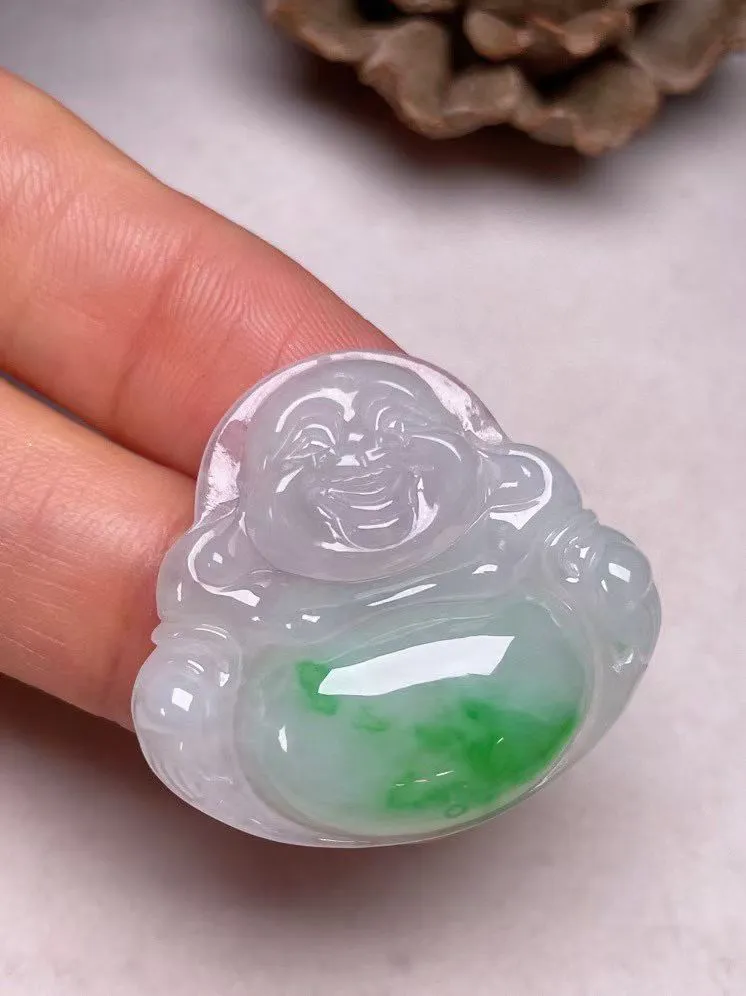 冰糯种飘绿【佛公】吊坠，种水好，玉质细腻 、卖相好.
