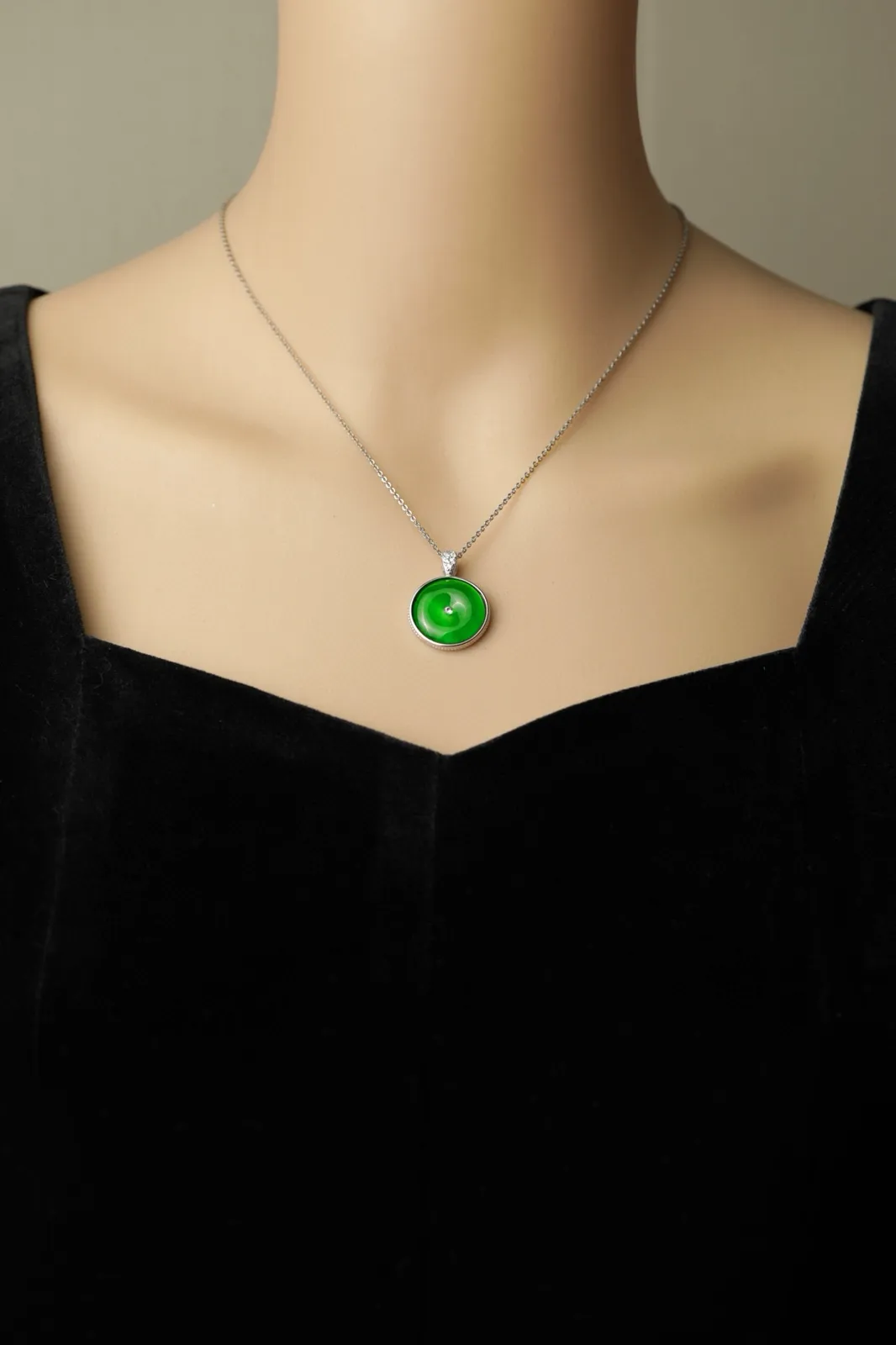 天然满绿翡翠平安扣吊坠 S925银