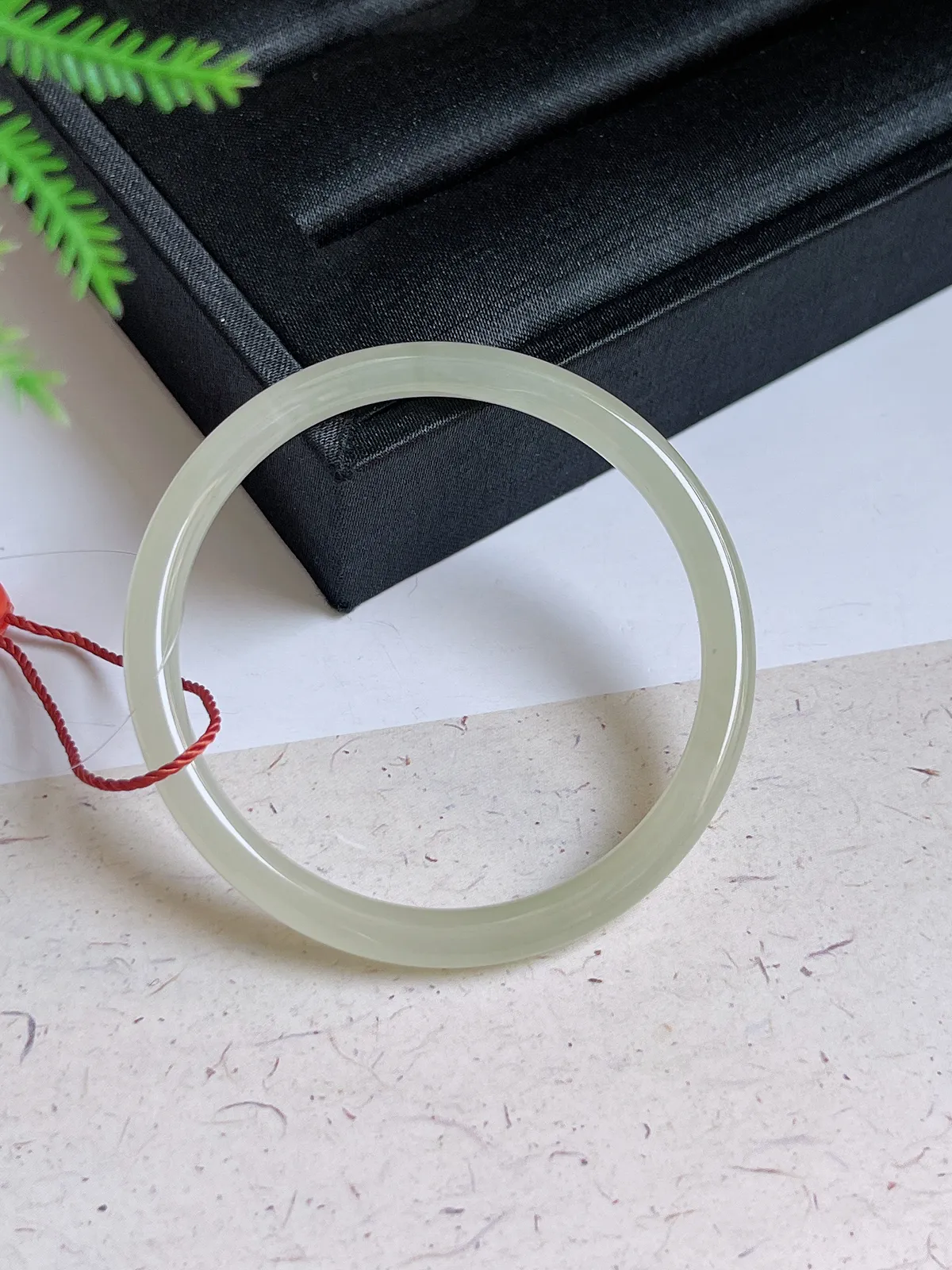 和田玉茶晴美人镯