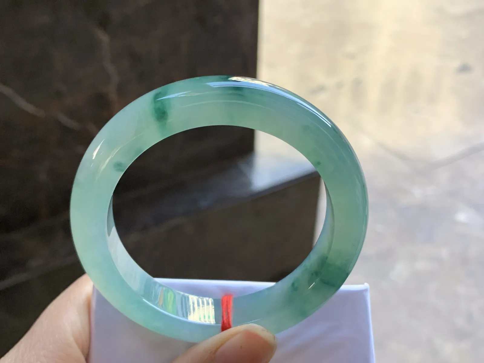 52.5-12.7-9.2

飘花手镯^_^清新