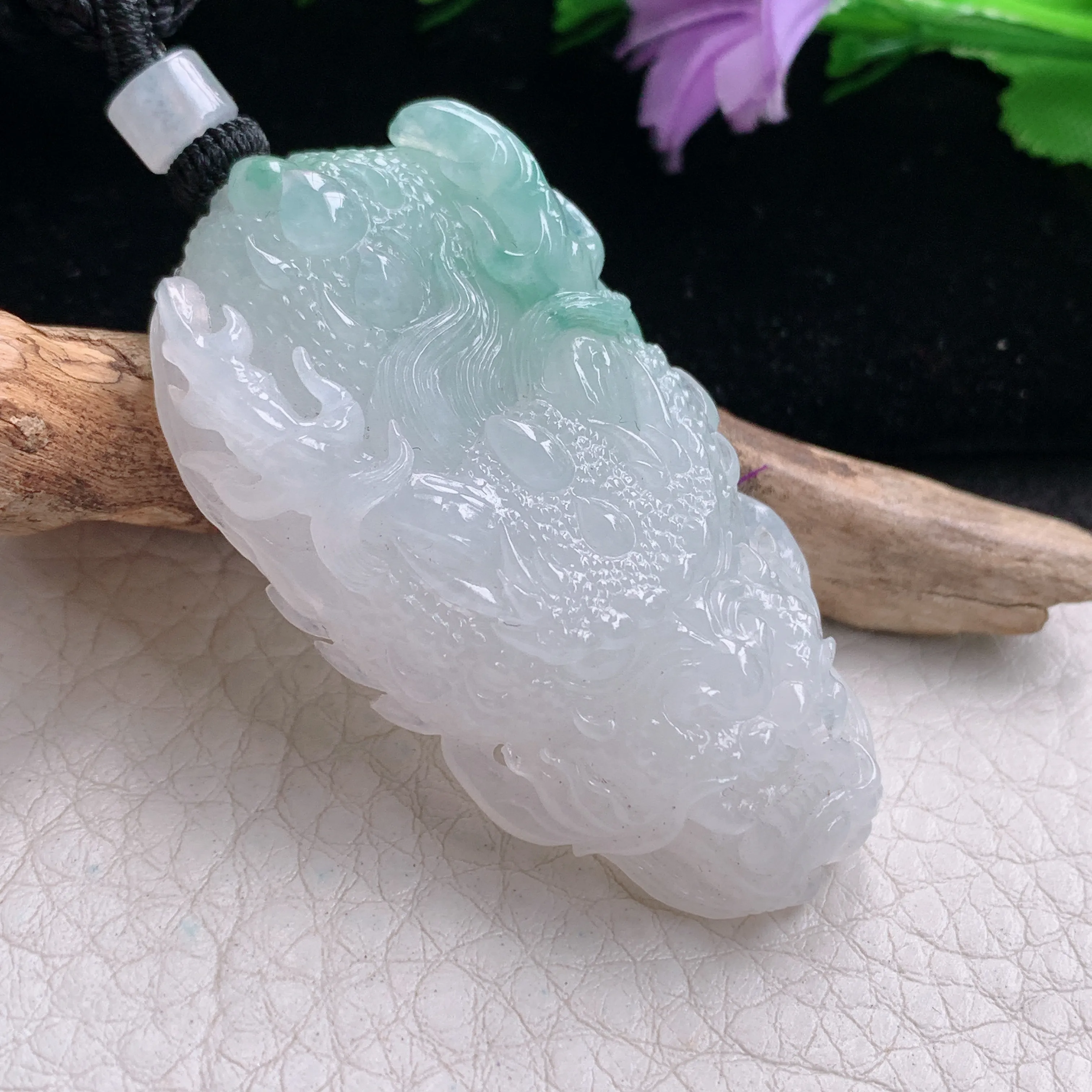 csy实拍51.5*27.3*10.8缅甸翡翠龙牌吊坠精雕冰透飞龙在天男款项坠