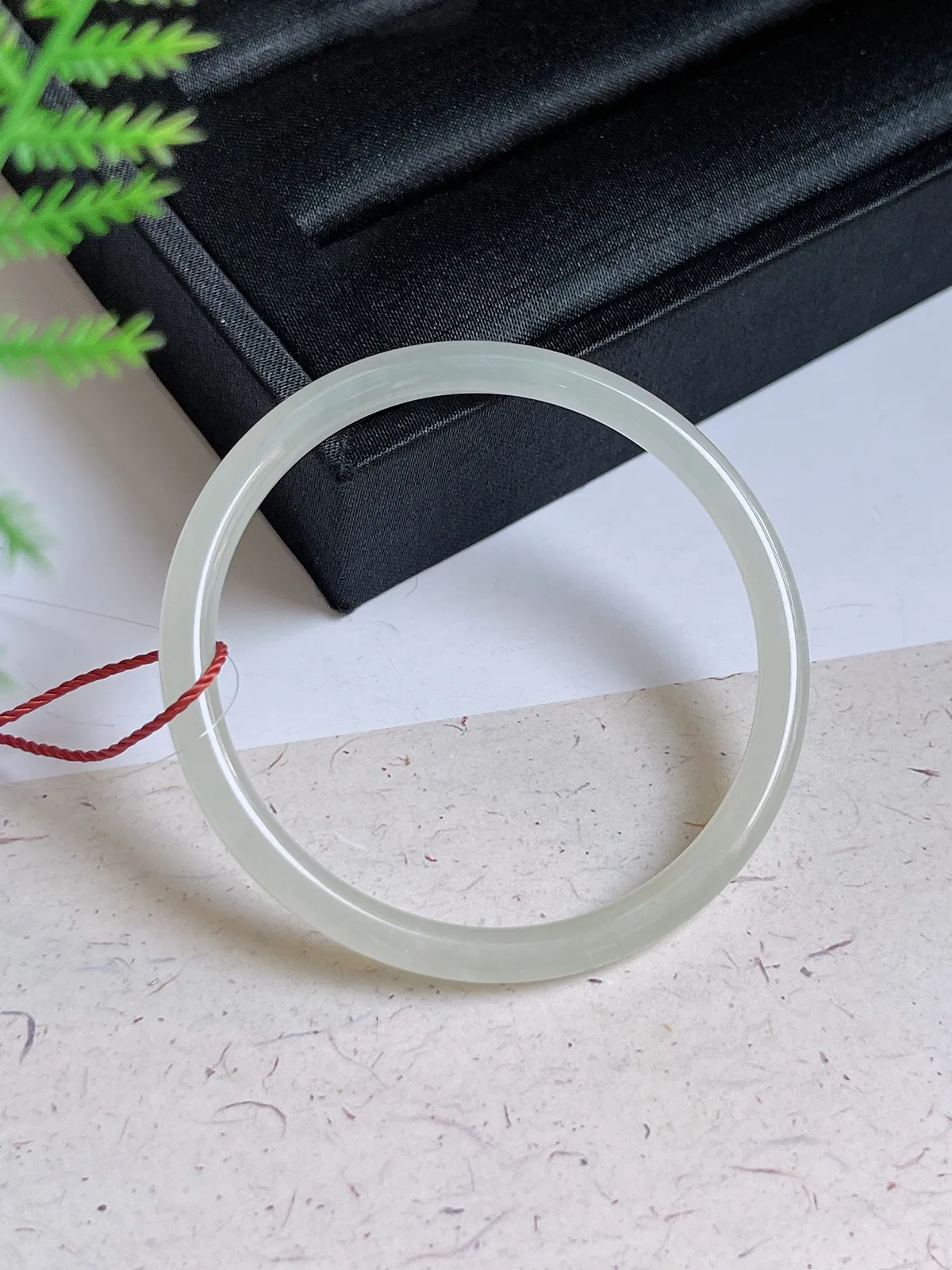 和田玉茶晴美人镯