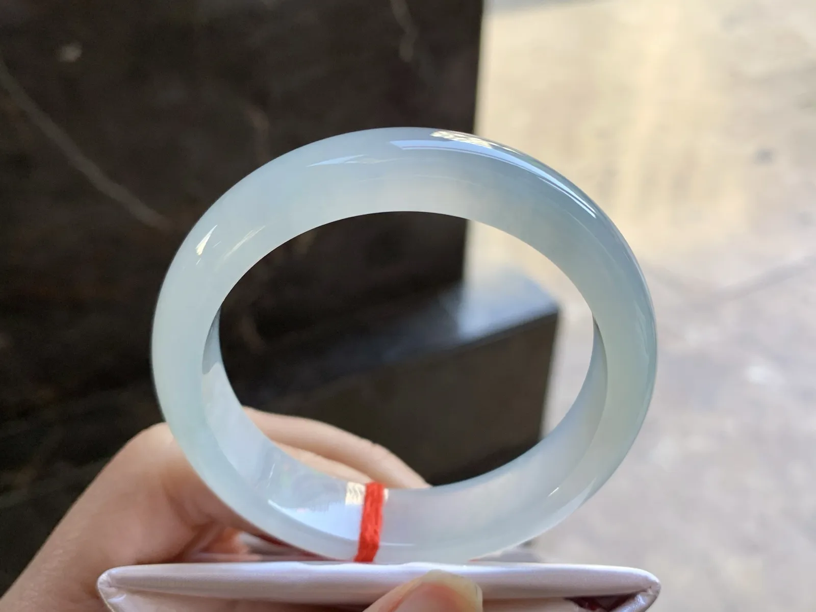 53-12.8-7.8

冰种手镯^_^白冰 种水清透