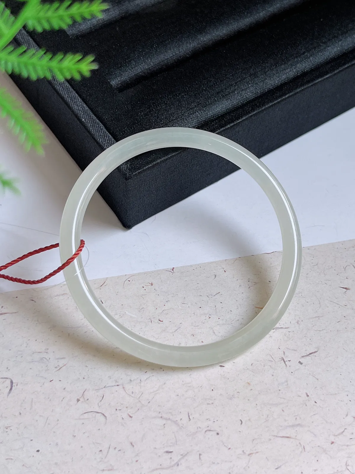 和田玉茶晴美人镯