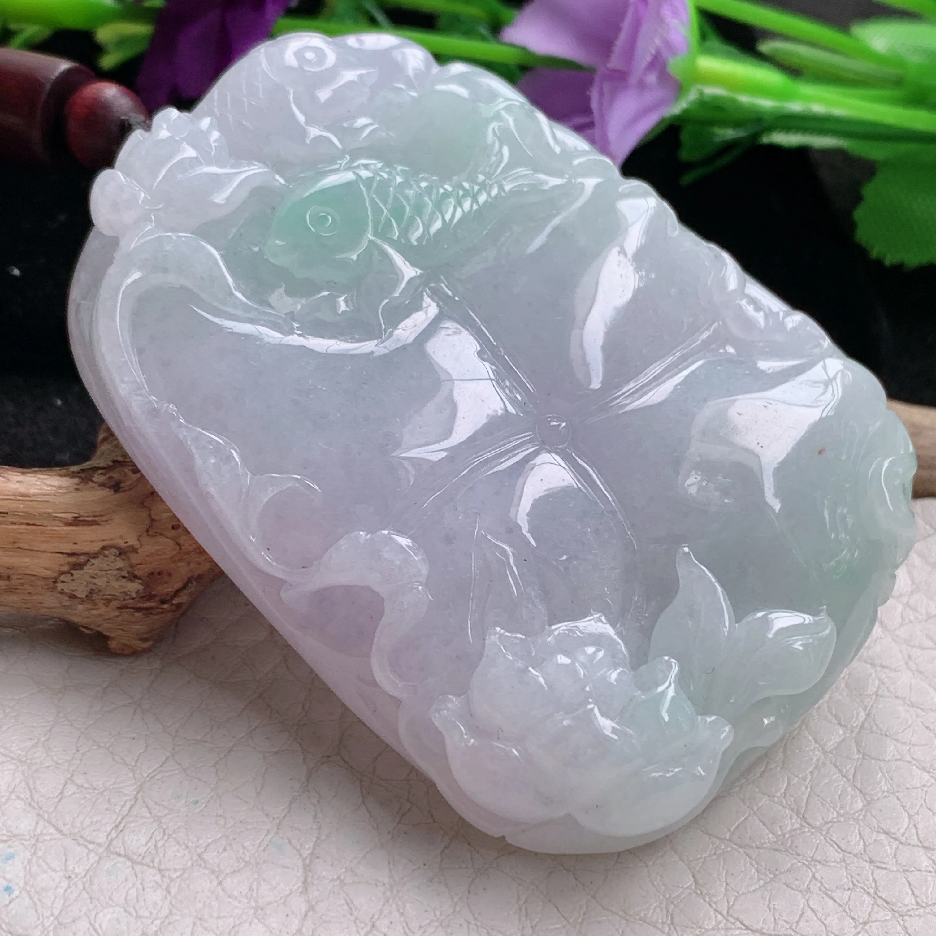 zen实拍60.8*45.6*12.5缅甸翡翠淡紫年年有鱼吊坠 荷花鱼毛衣坠