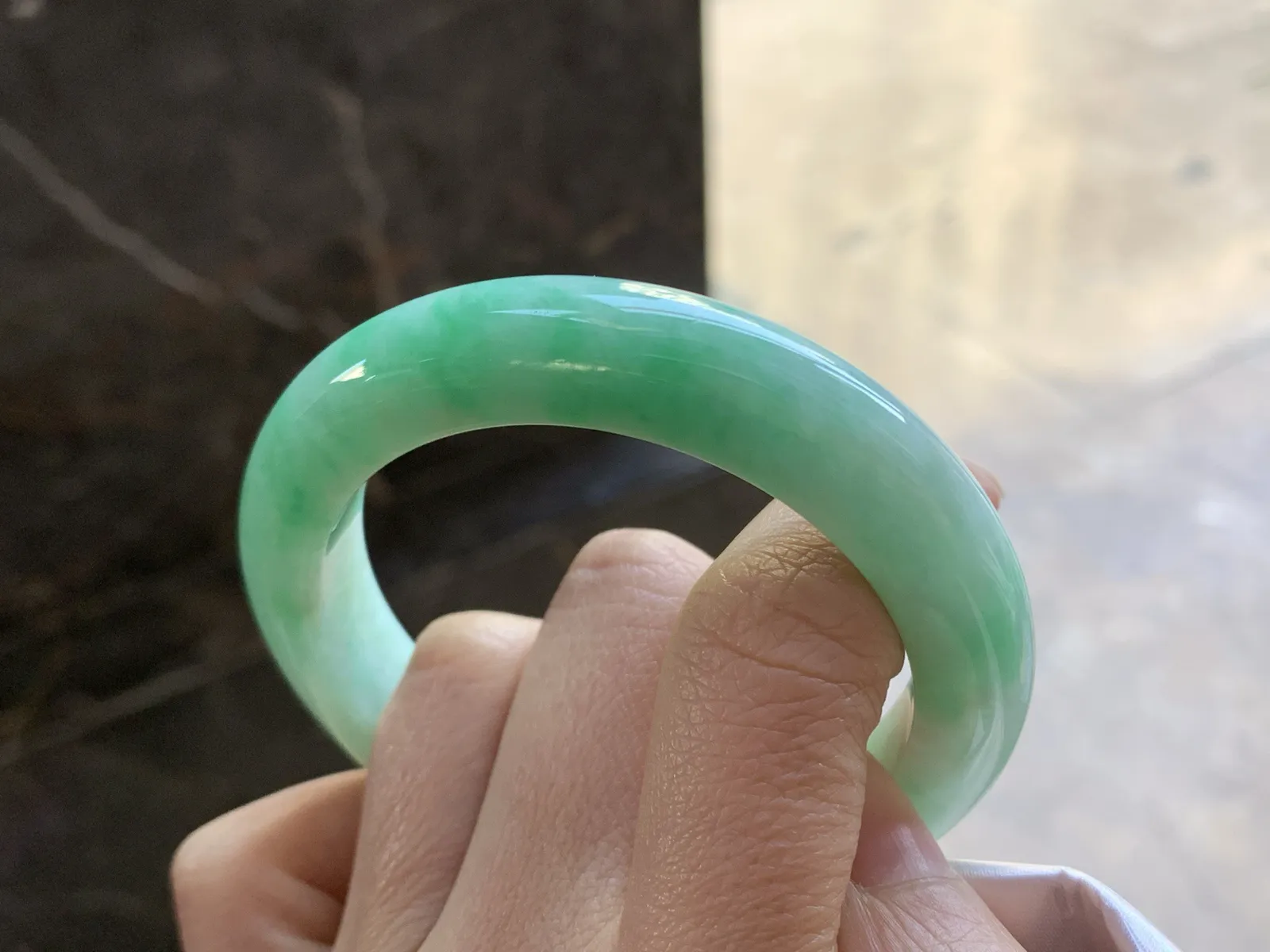 54-11.9-9.6

绿色手镯^_^鲜艳