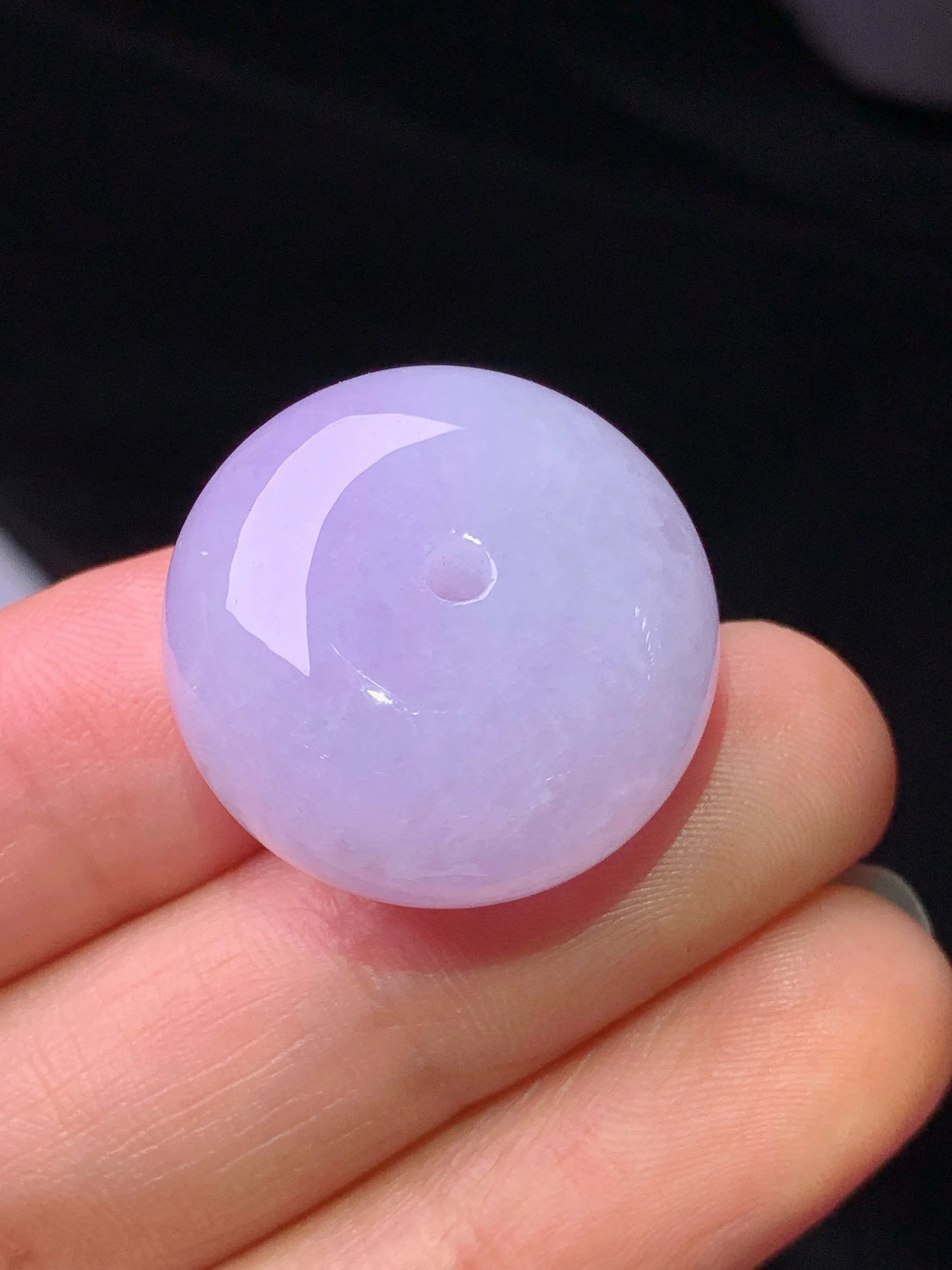 紫罗兰平安扣吊坠 玉质细腻 色泽艳丽清新 整体尺寸22.5*13