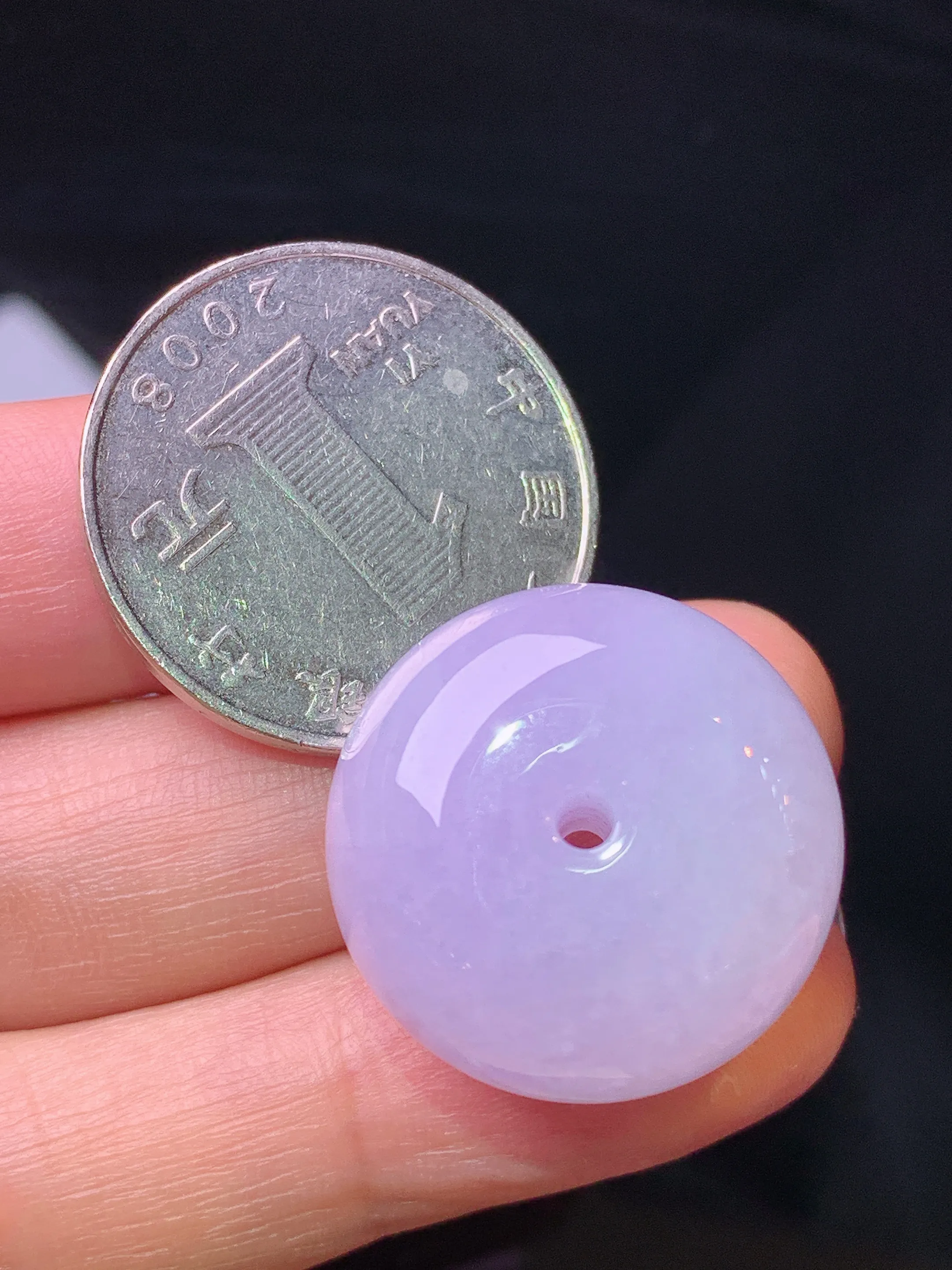 紫罗兰平安扣吊坠 玉质细腻 色泽艳丽清新 整体尺寸22.5*13