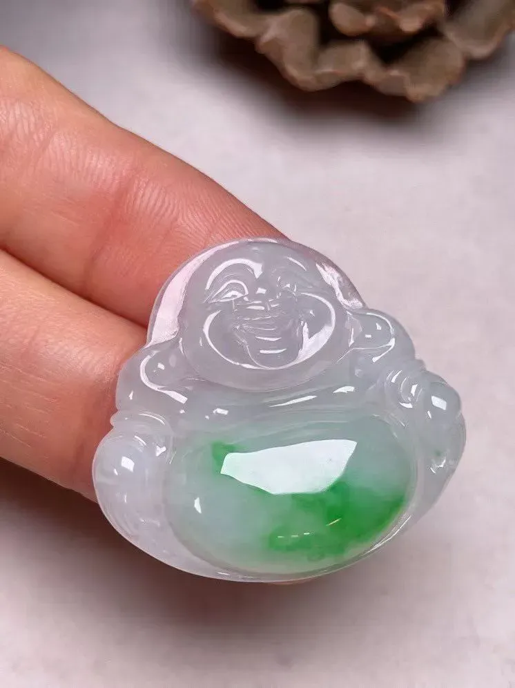 冰糯种飘绿【佛公】吊坠，种水好，玉质细腻 、卖相好.