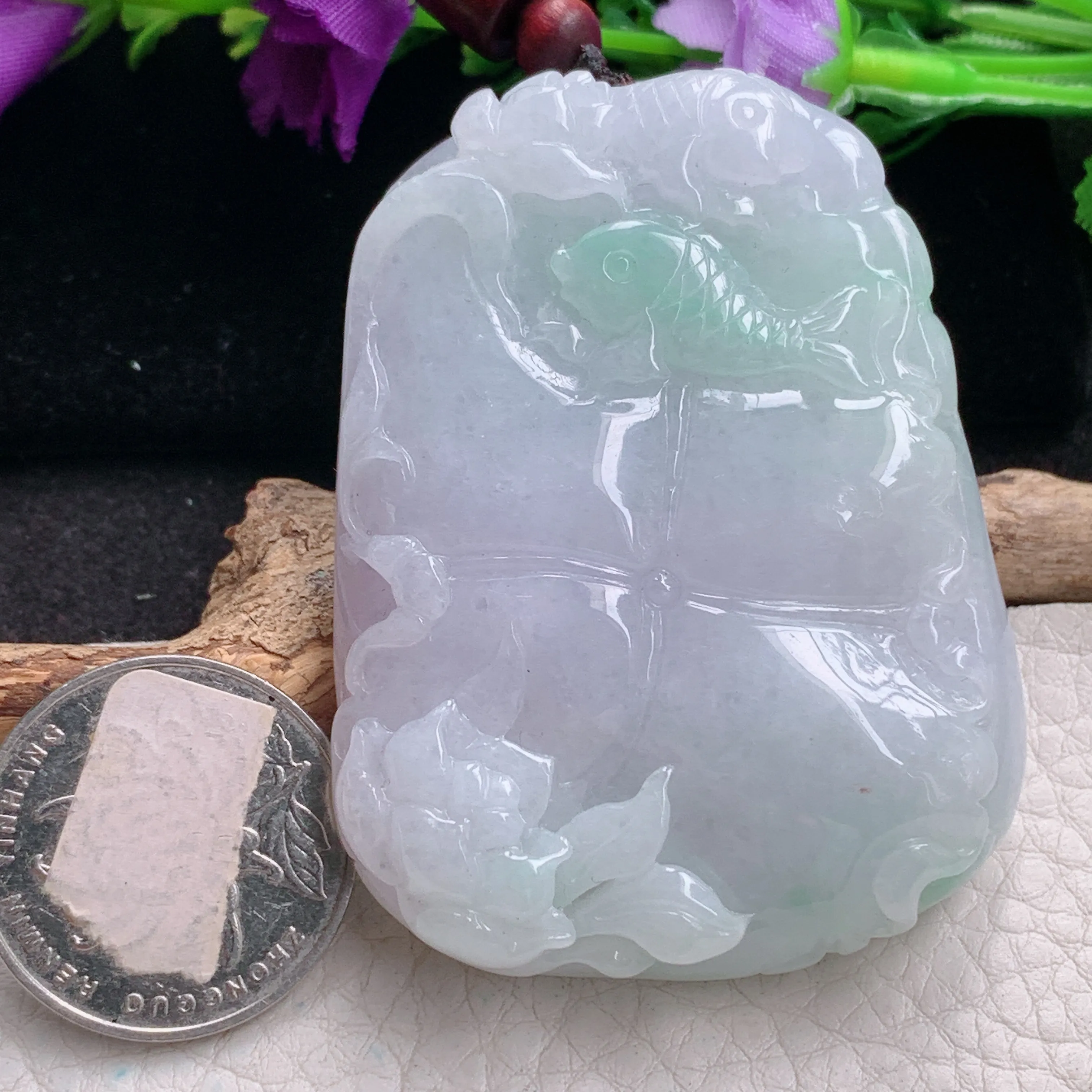 zen实拍60.8*45.6*12.5缅甸翡翠淡紫年年有鱼吊坠 荷花鱼毛衣坠