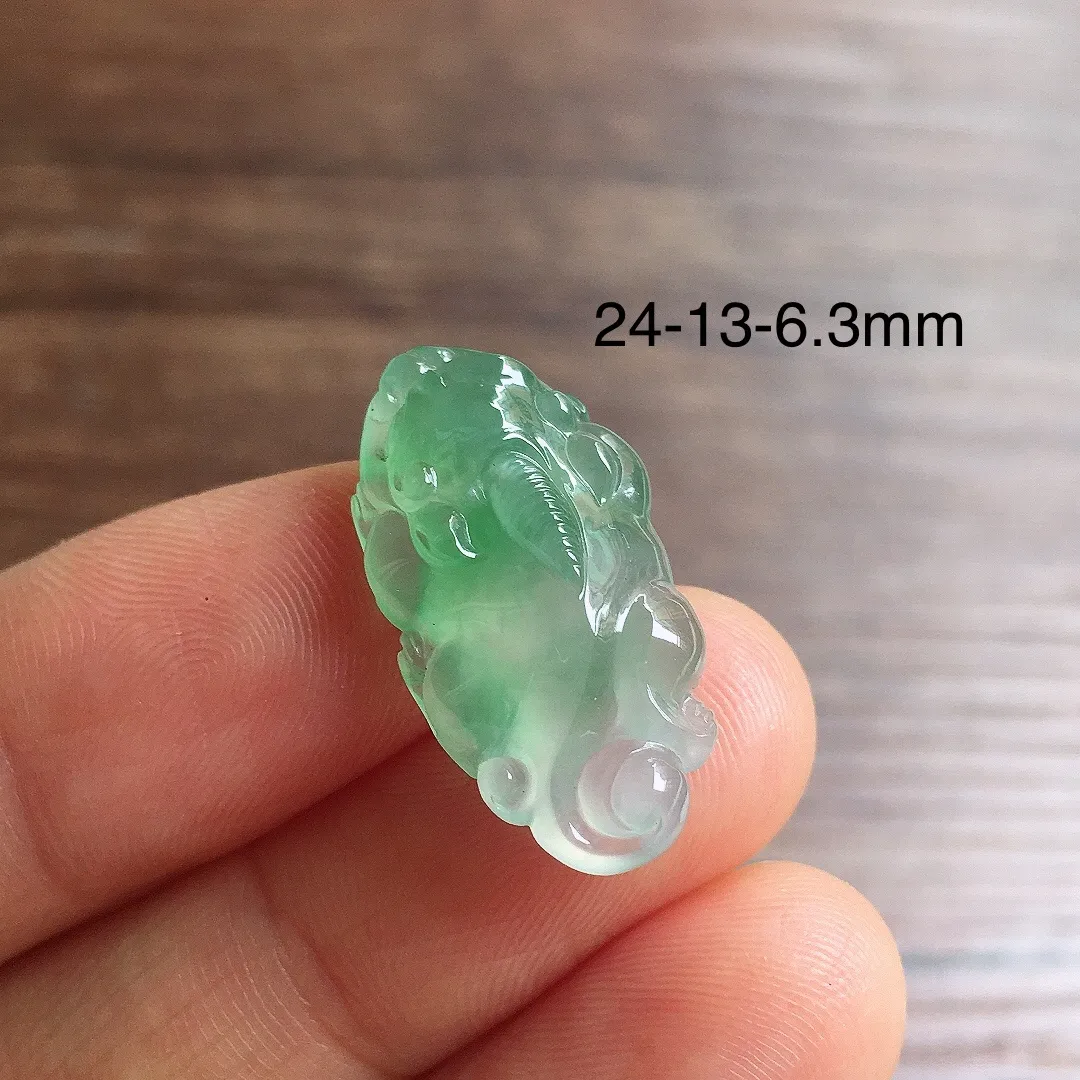 冰晴底貔貅，冰冰润润，玉质细腻，种水足，Yx2 尺寸24*13*6.3