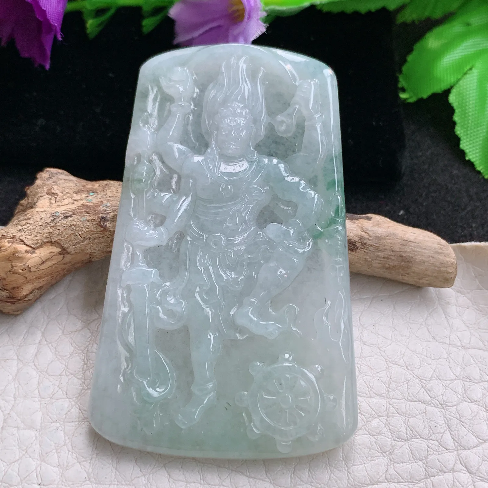 lz实拍63.8*38.9*5.2缅甸翡翠精雕飘花不动冥王 生肖守护神玉吊坠 玉挂坠
