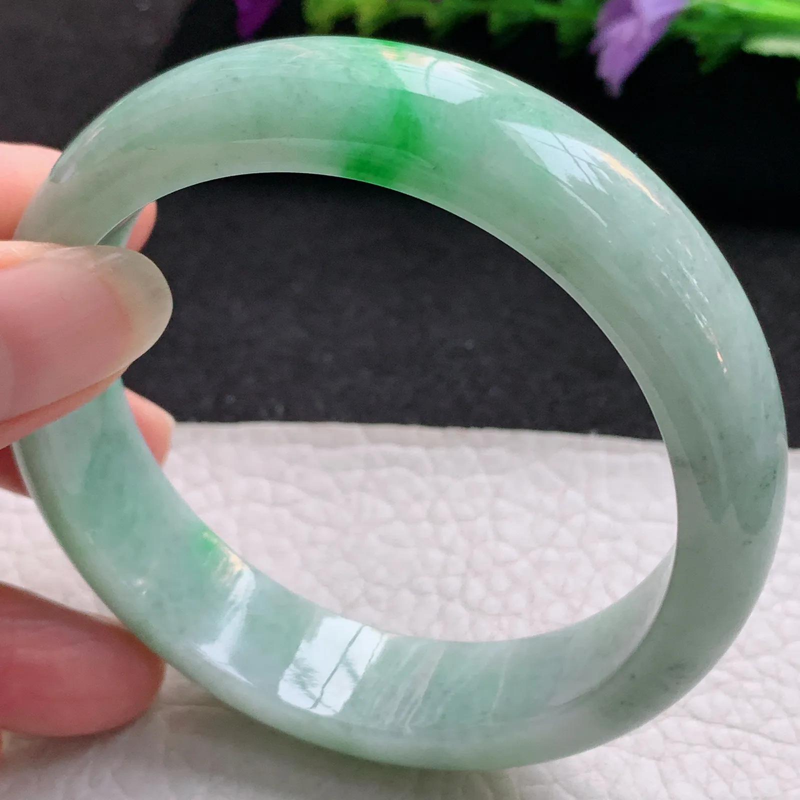 yh实拍59.5*15*8.8轮胎镯 天然缅甸翡翠飘绿宽边玉手镯 玉手环